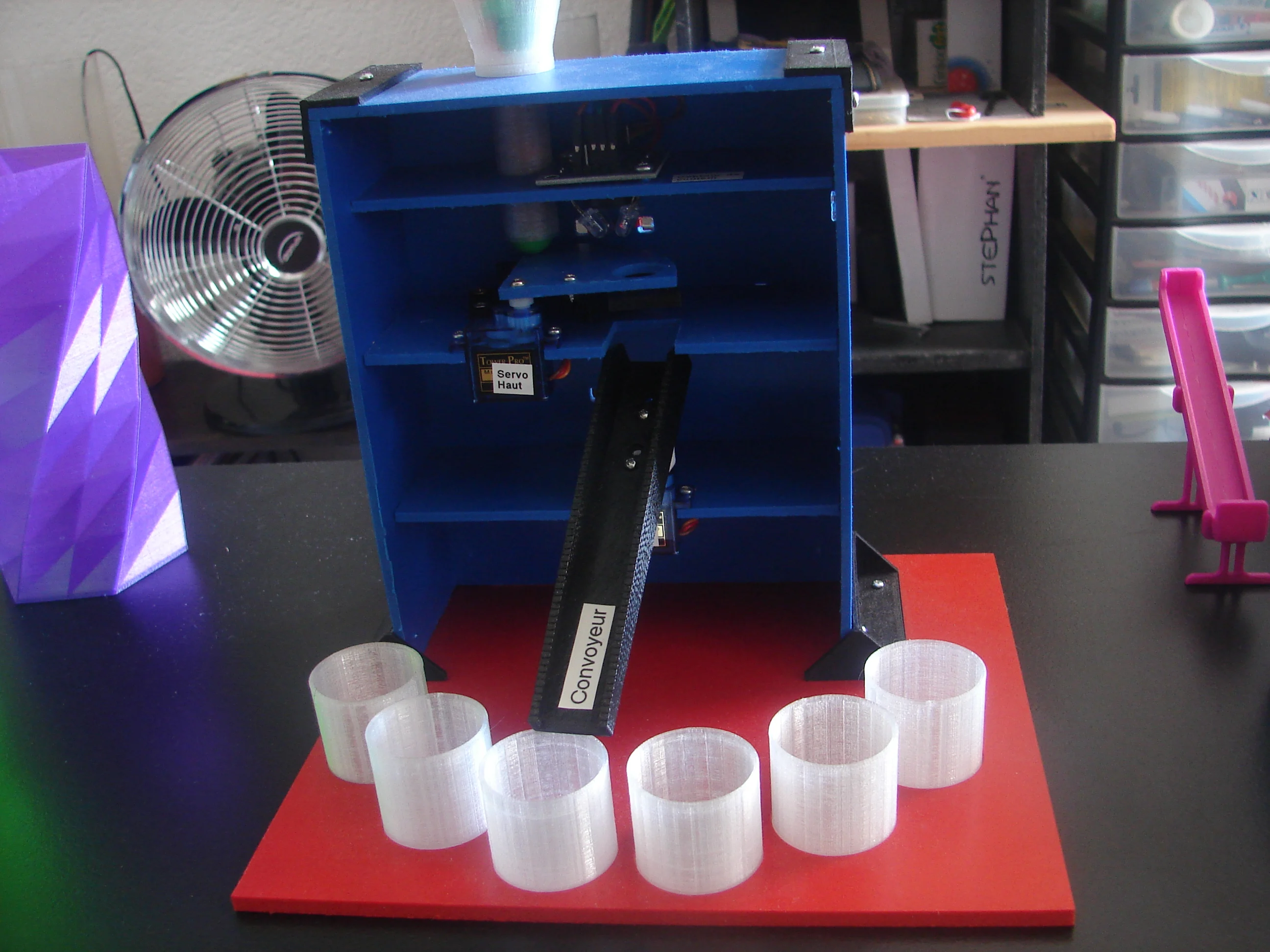 Arduino Color Sorter Remix / Machine trieuse de couleur Remix