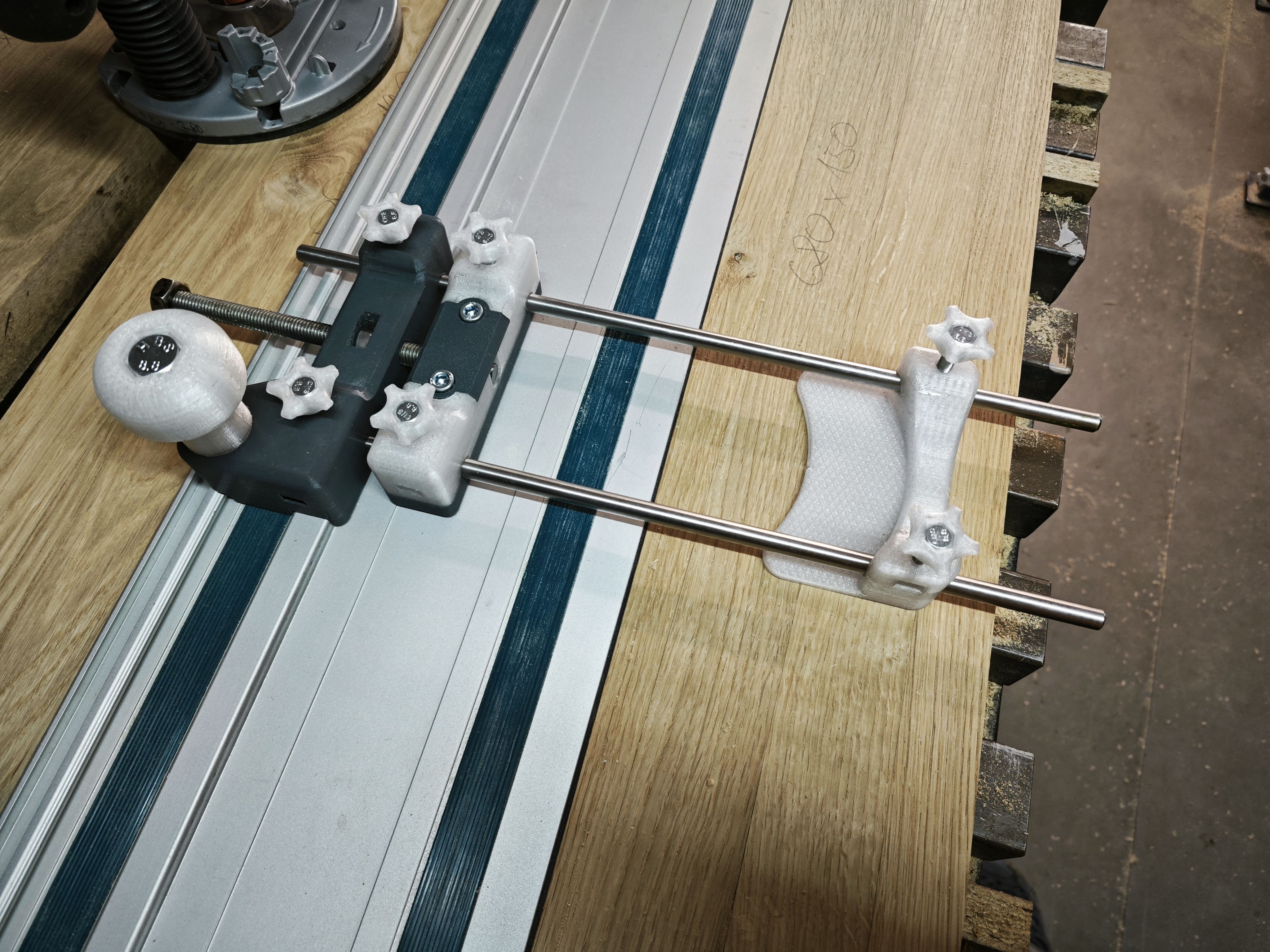 router paralel guide - makita rail