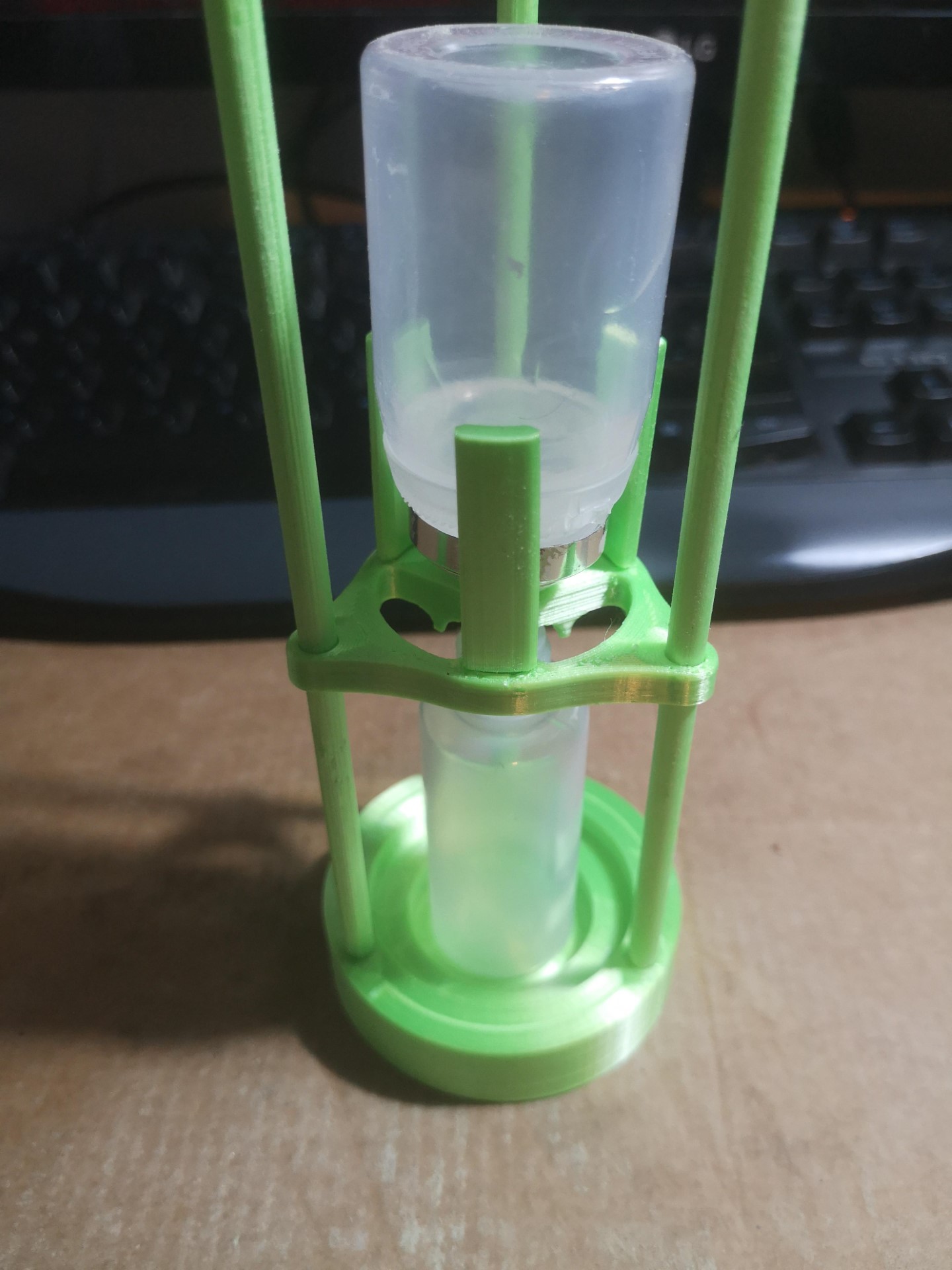 Minipainting Pot to Dropper Transfer Stand