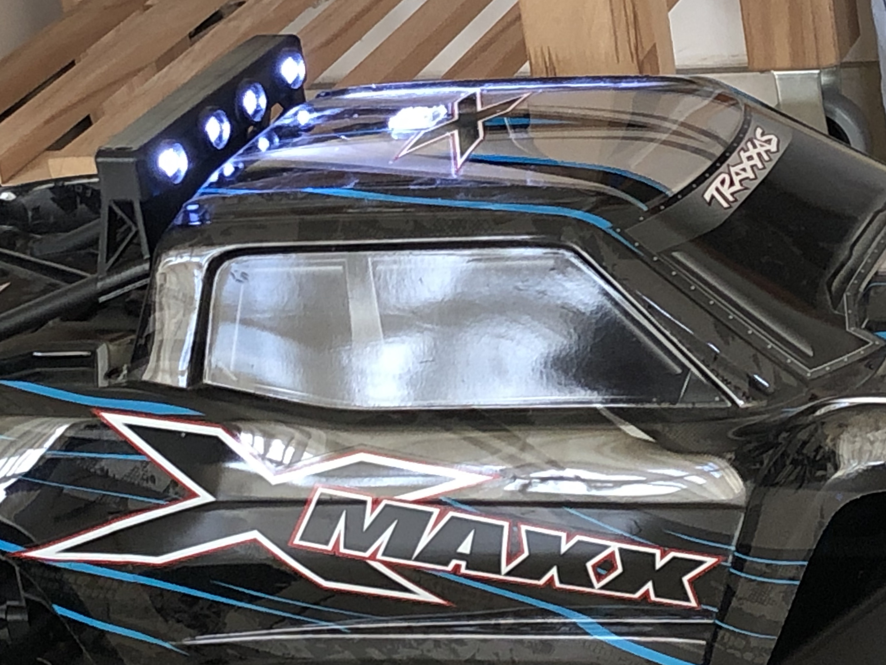 traxxas xmaxx lightbar