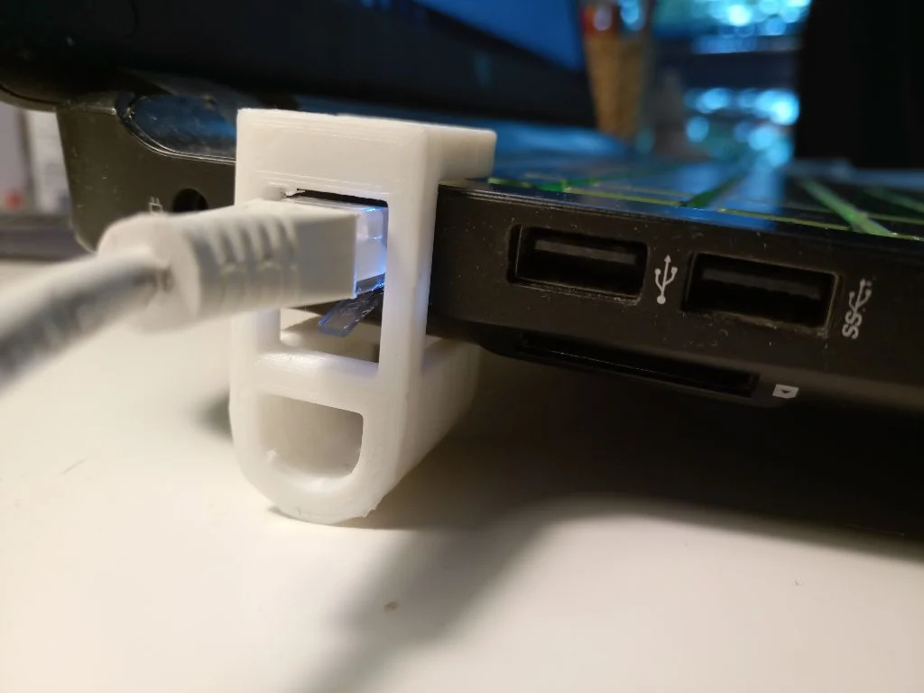 Laptob Stand (overheating prevention, adjustable)