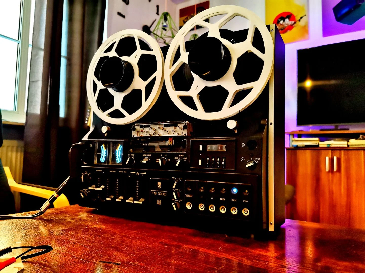 10.5" NAB reel for 1/4" tape