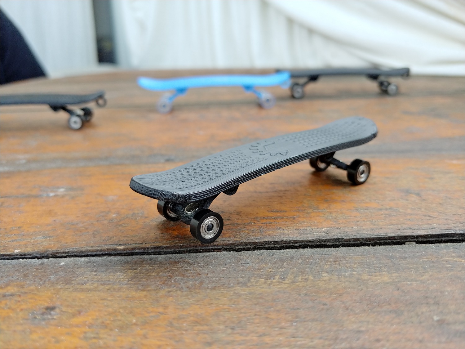 Magnetic Fingerboard