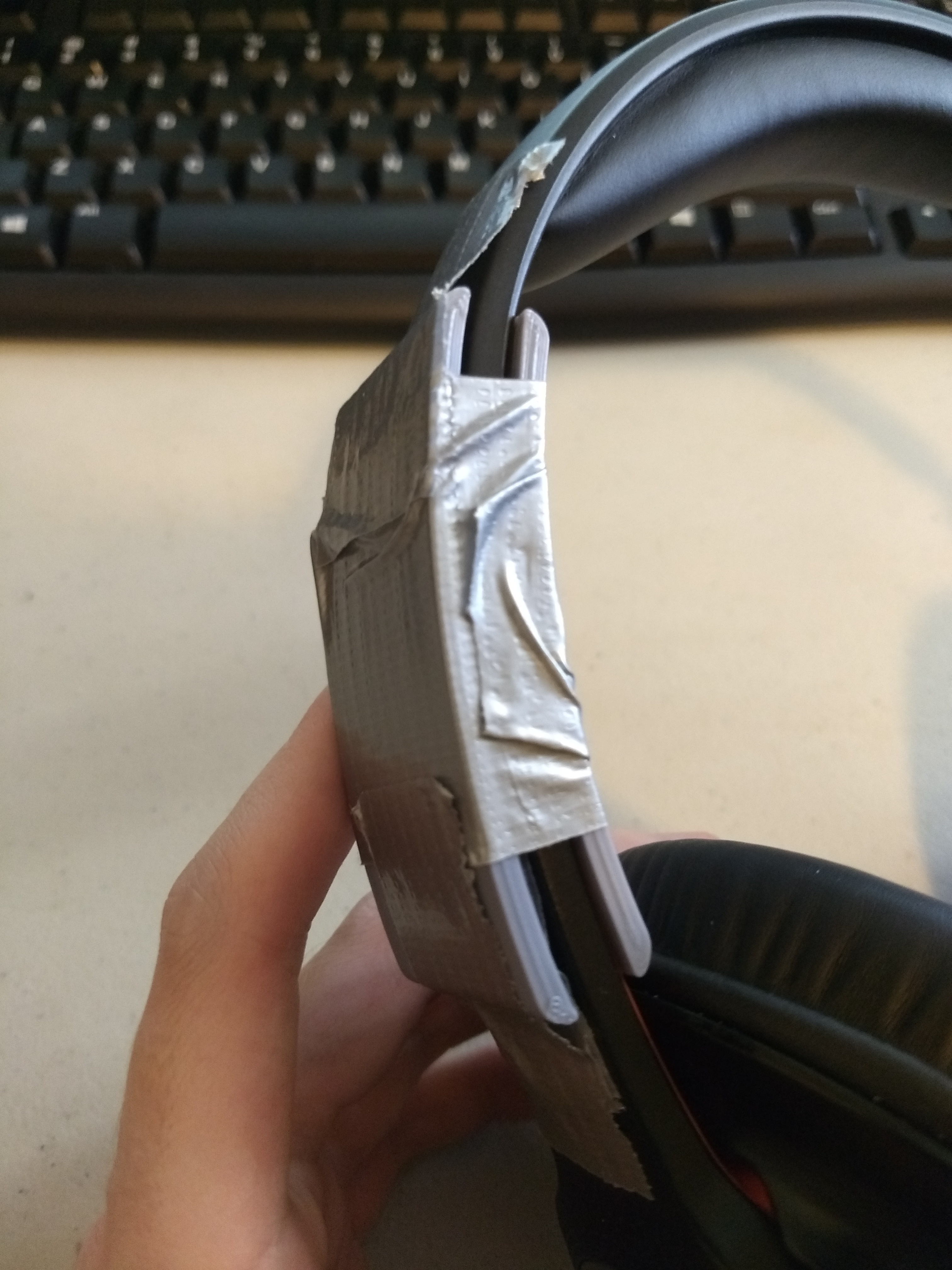 Steel Series Siberia 150 - Cracked Headphones fix