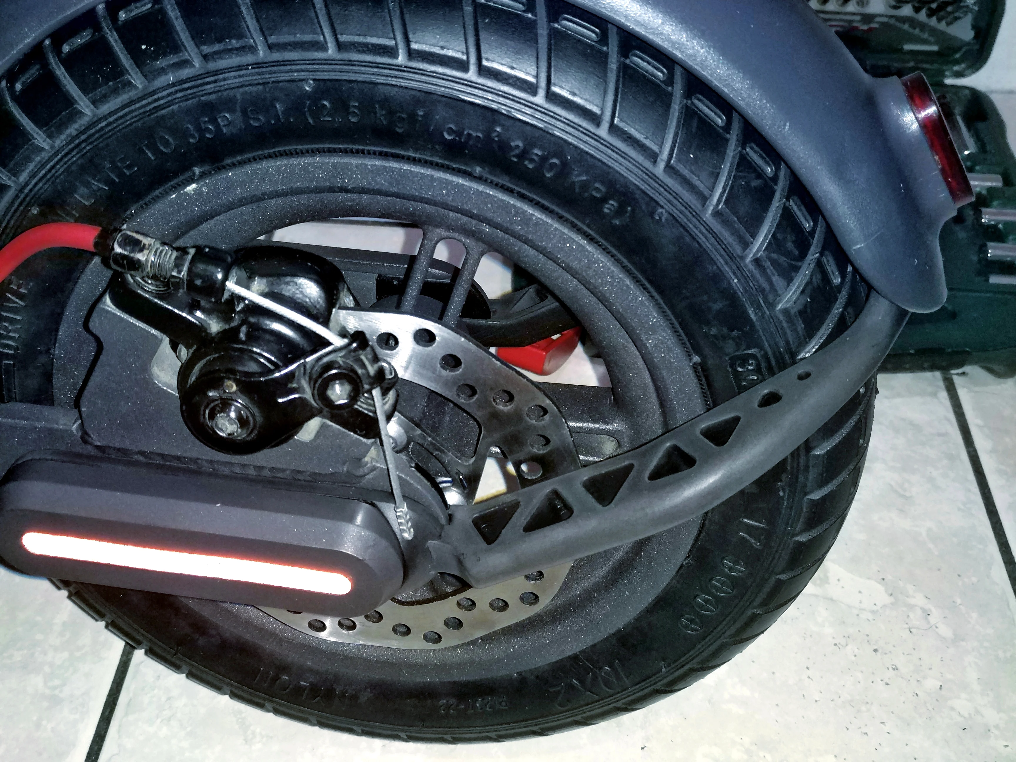 Xiaomi M365 / M365 Pro Rear Mudguard Support Set (UPDATED)