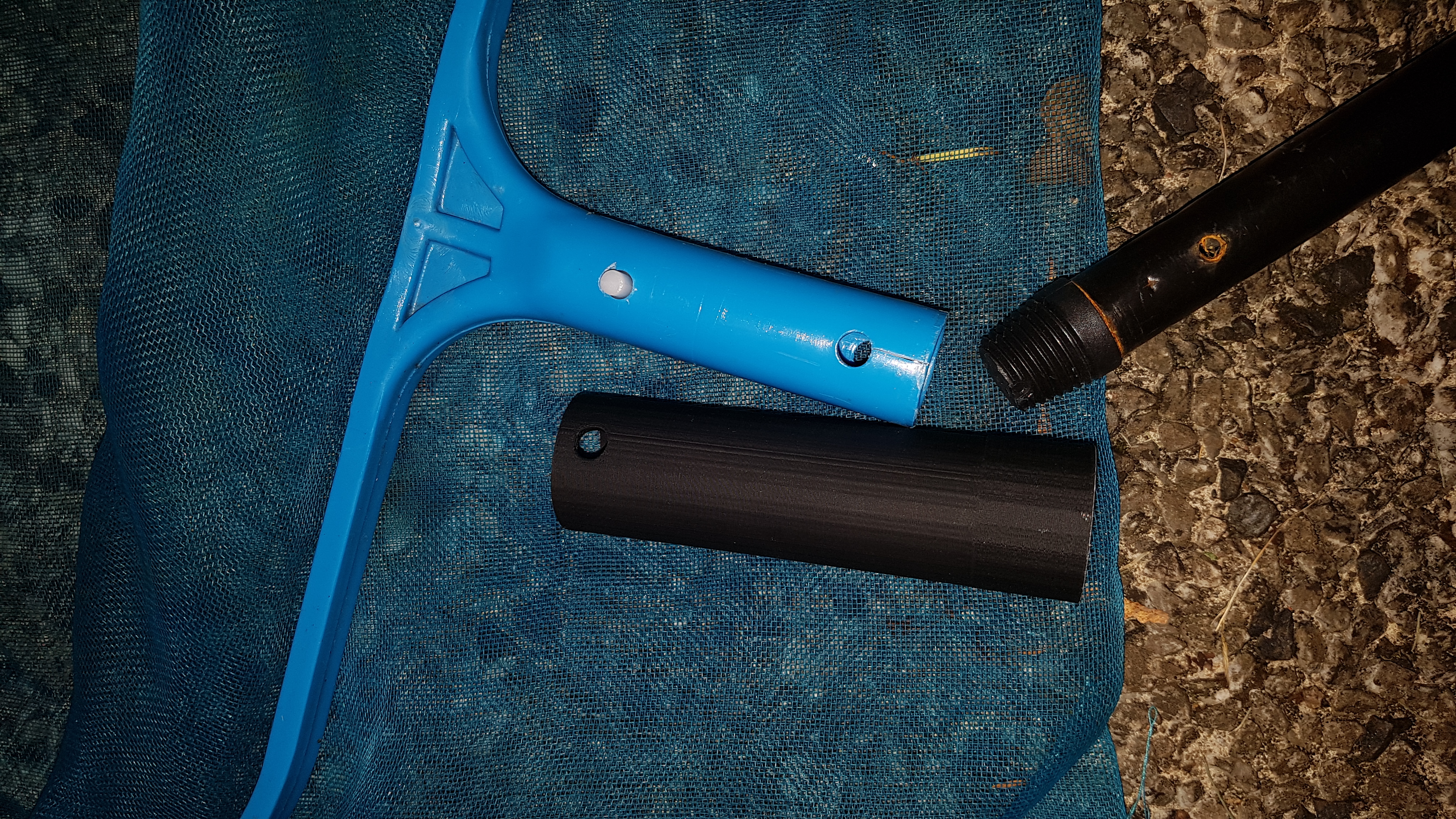 Universal Thread to Pool Tool Adapter