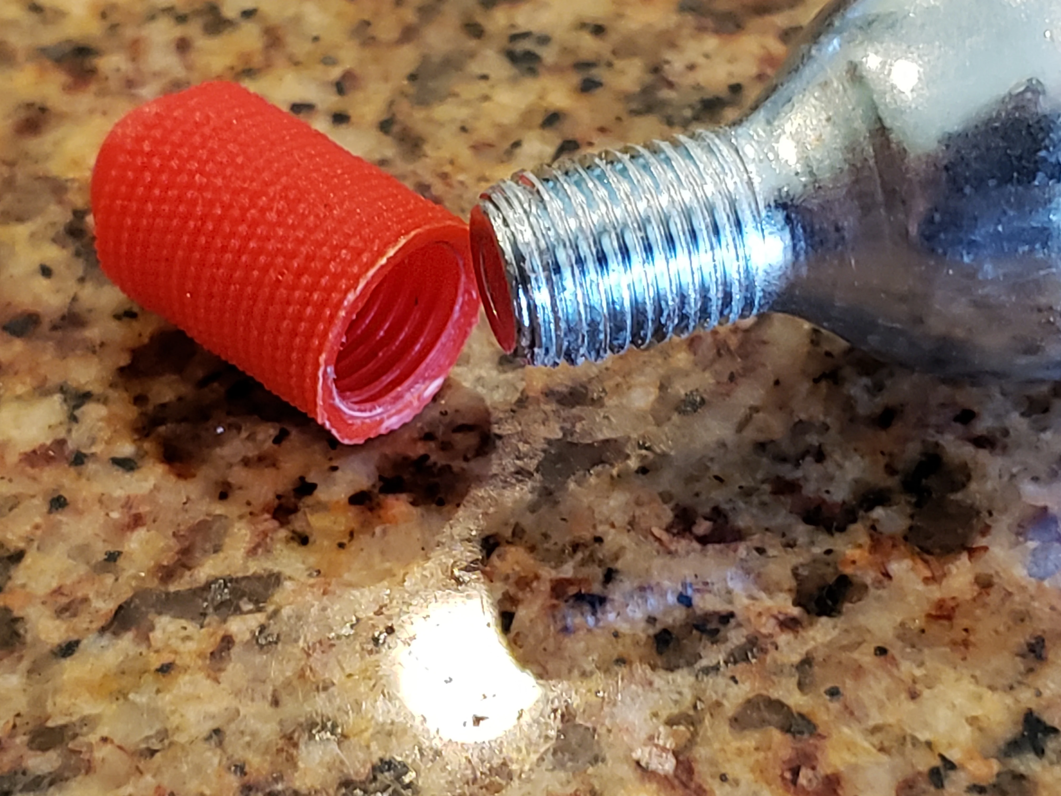 bike CO2 cartrige cap