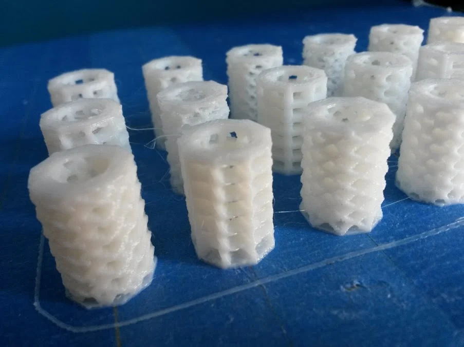 Aquarium filter pipes
