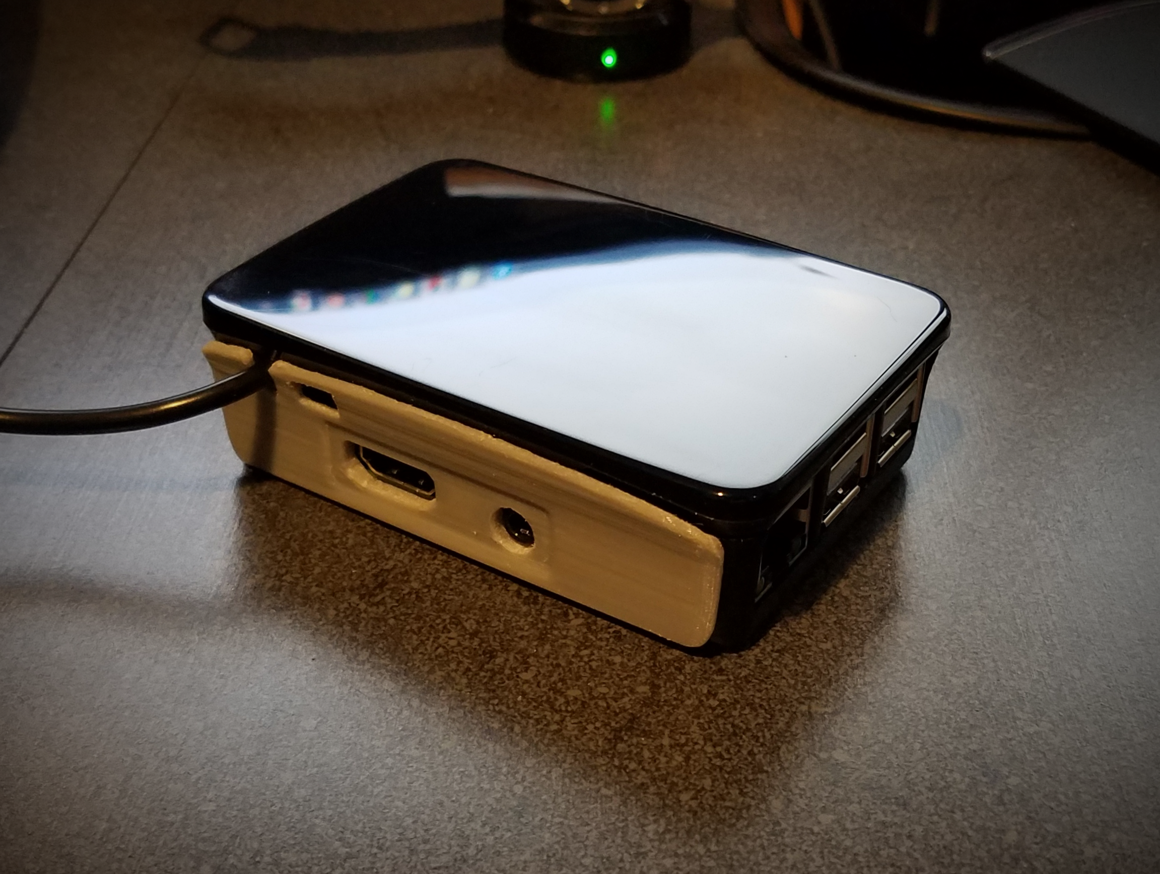 Side Cover for Official Raspberry Pi Case and MakerFocus Power Button for RPi Module
