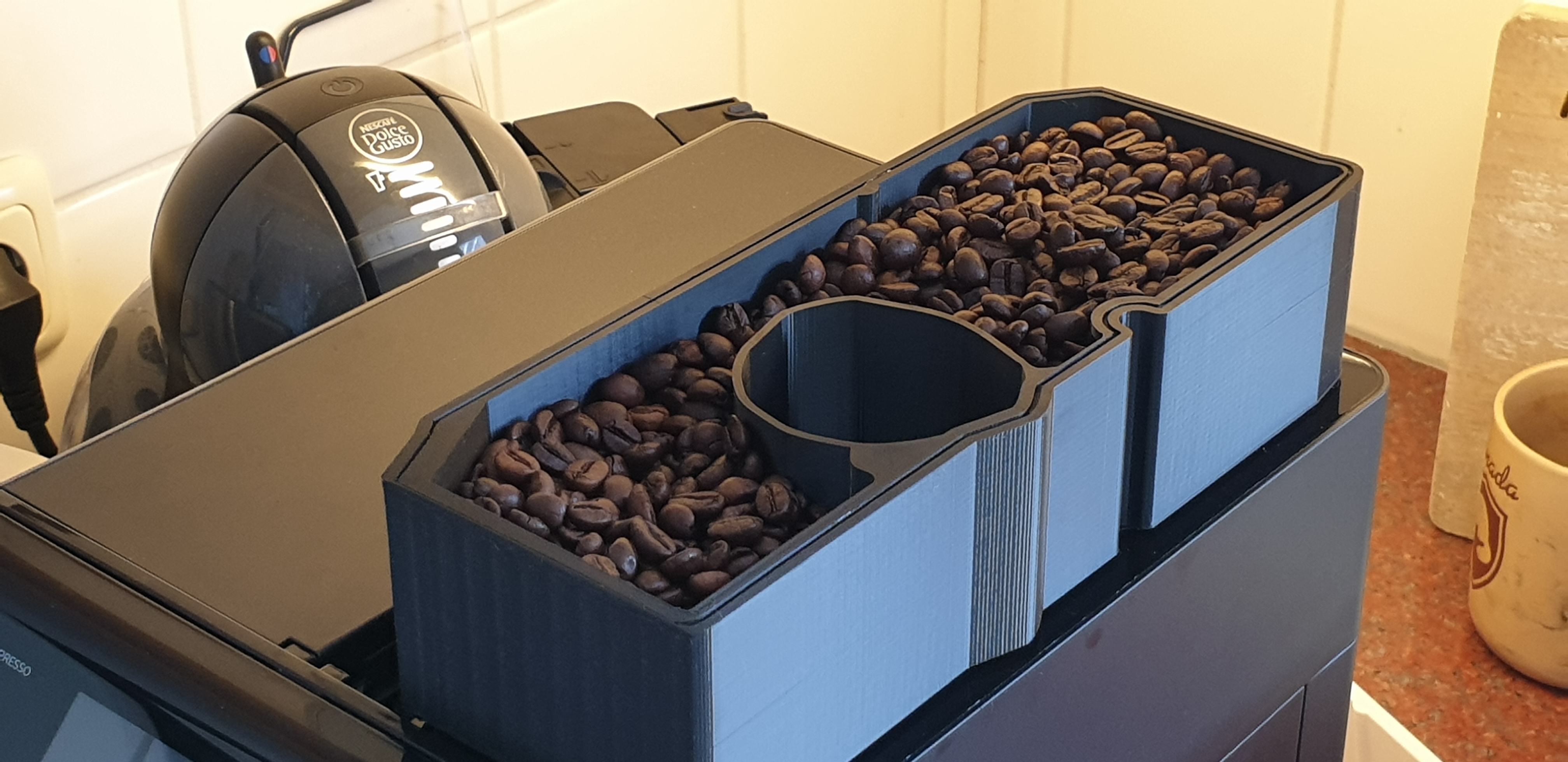 Coffee machine Philips Big Beans reservoir EP3550