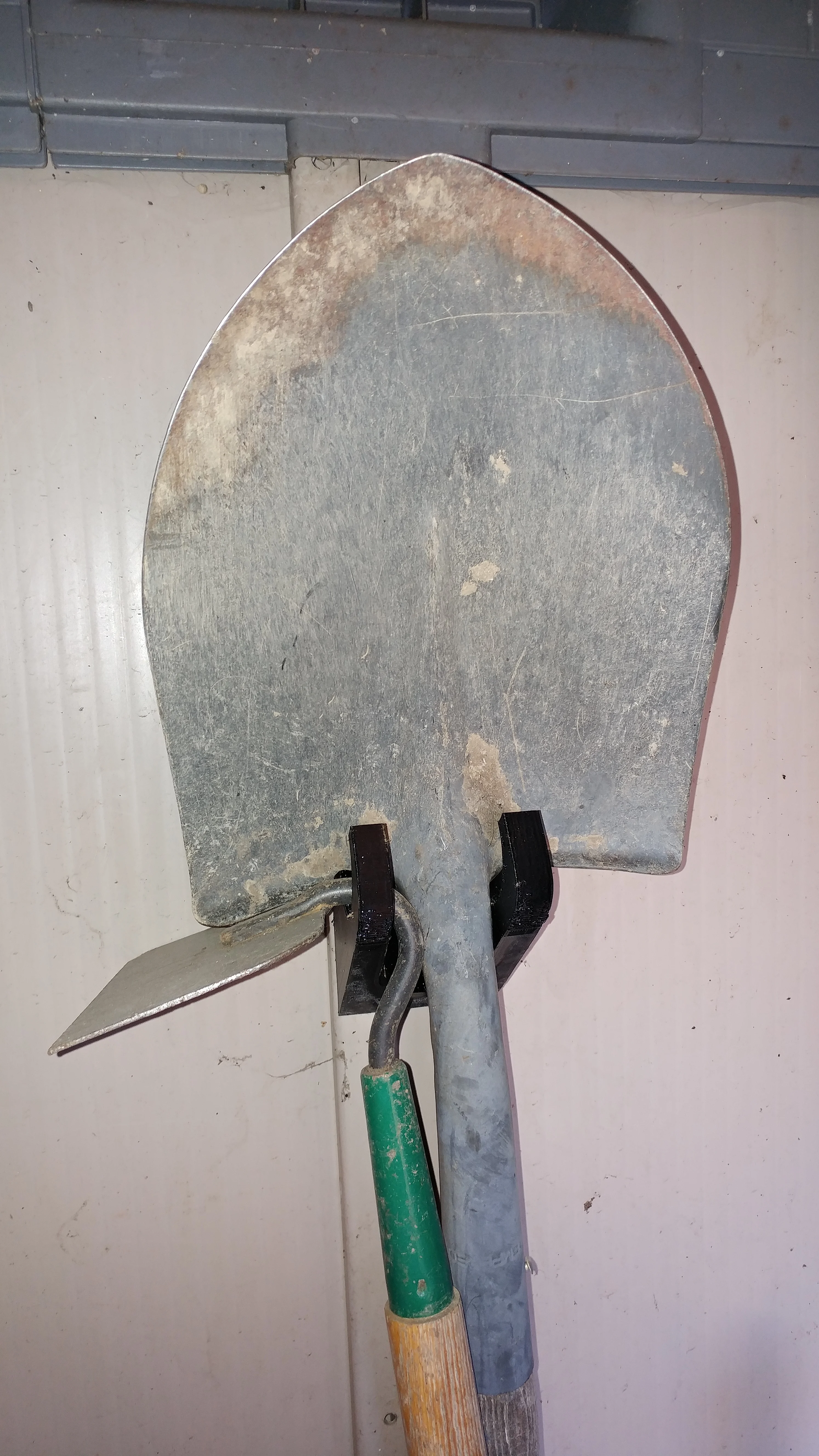 No-screw Shed Tool holder for Keter Brand Shed