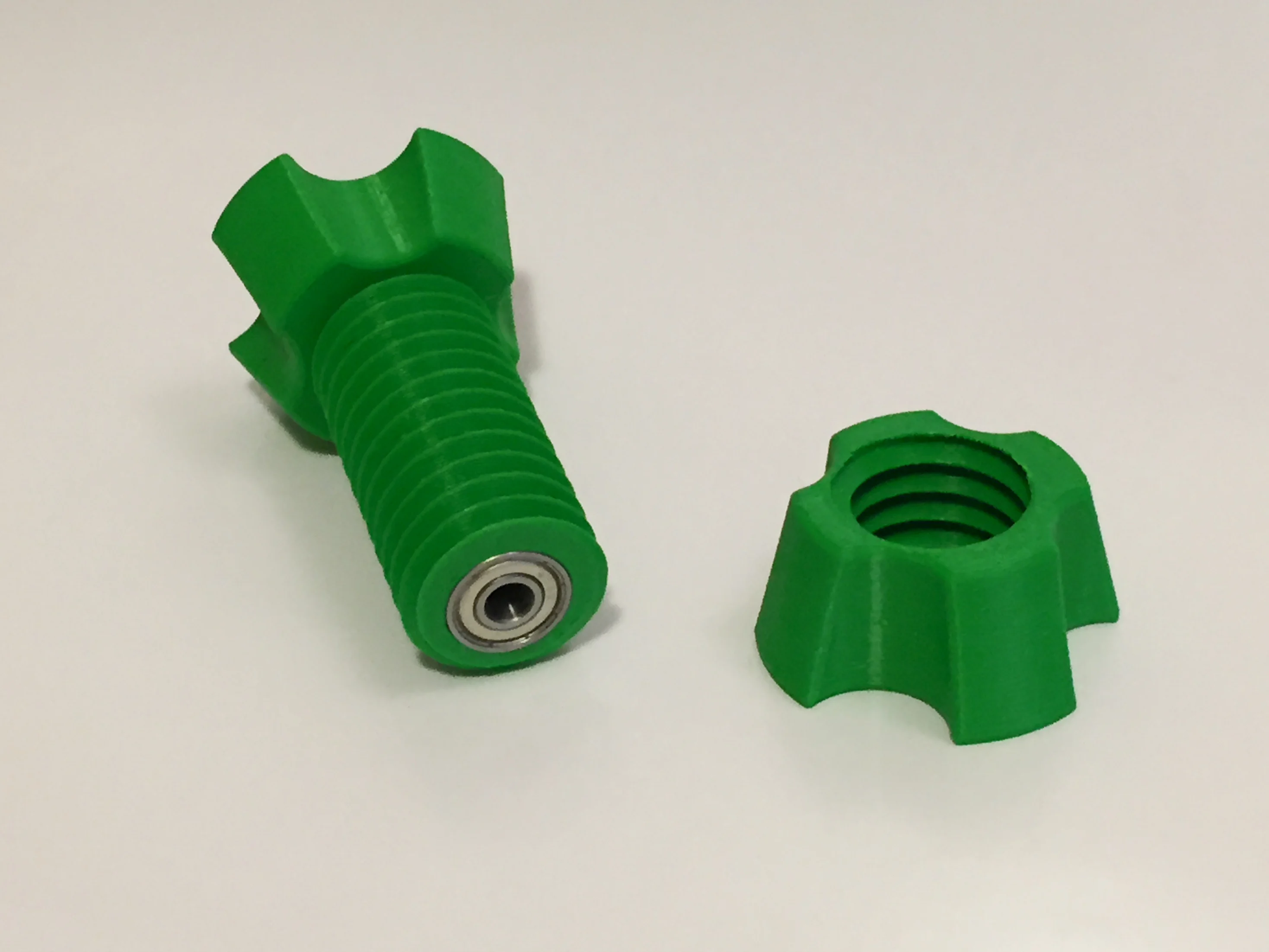 Quick Change Universal Spool Holder