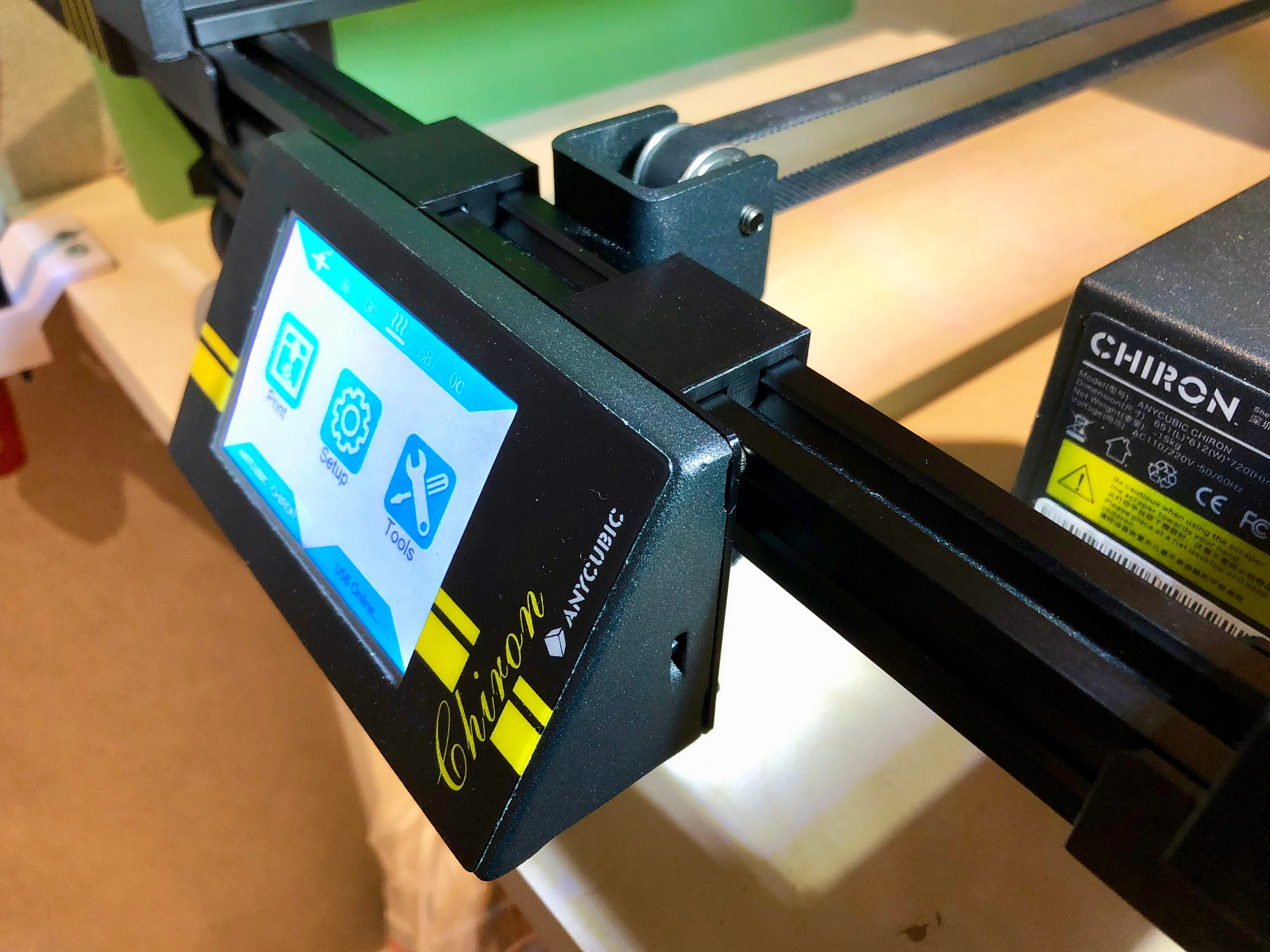 Chiron LCD Mount