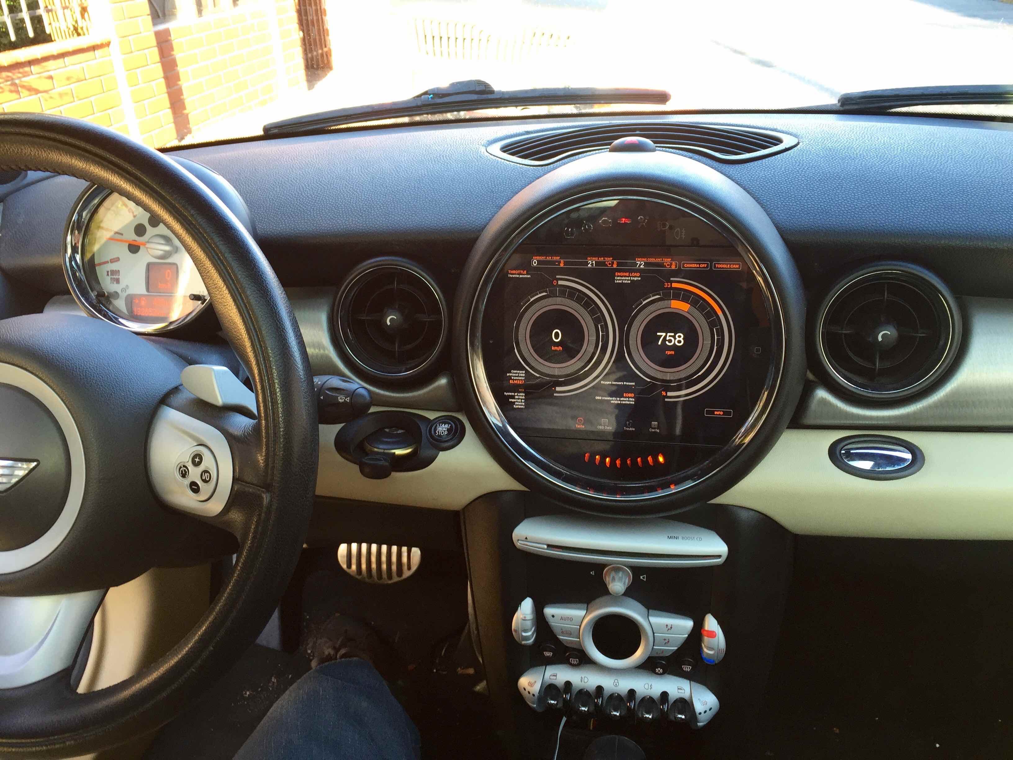 iPad Mini integration for Mini Cooper vehicles