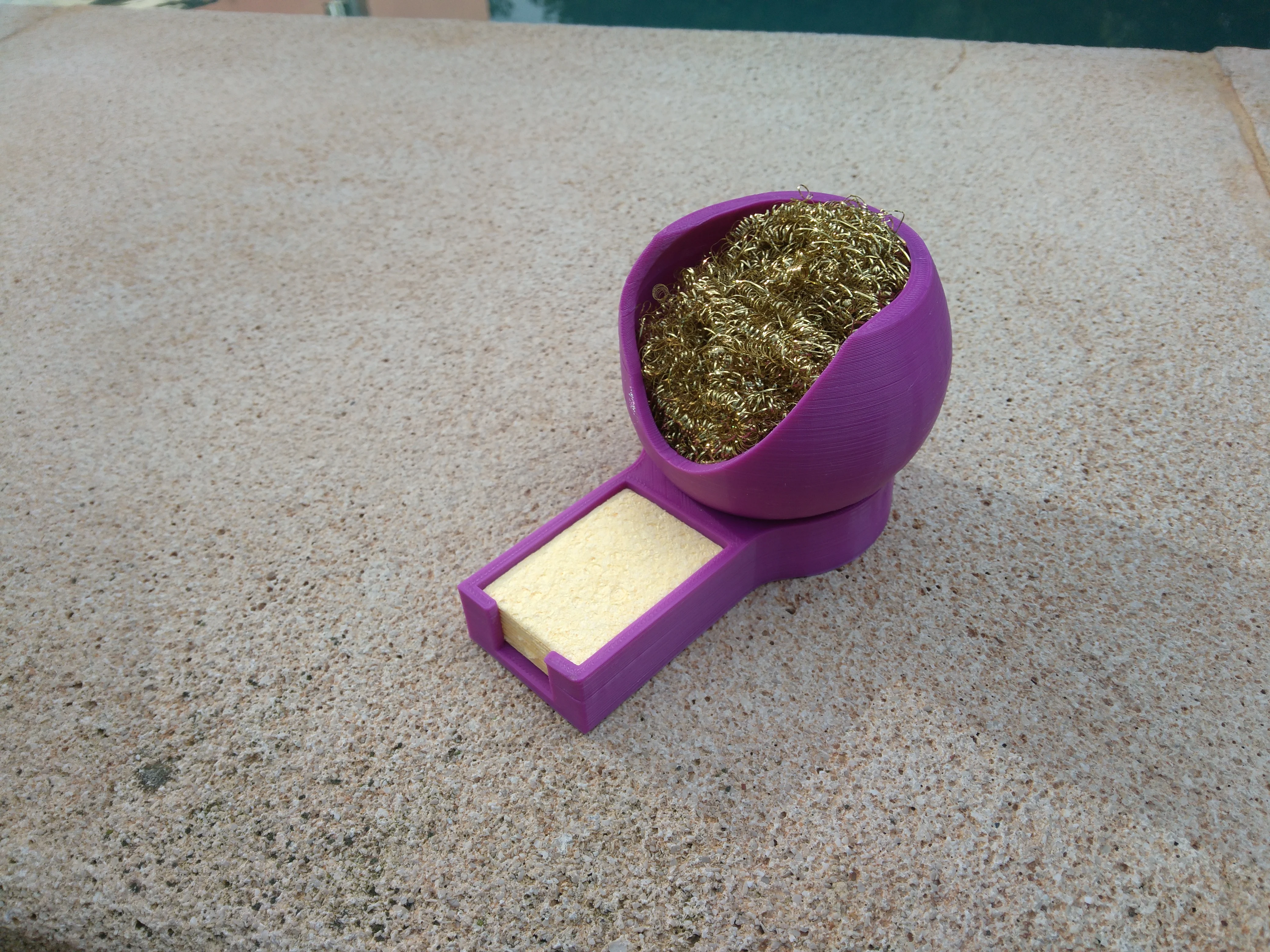 Stand to soldering with wire sponge & cleaning sponge