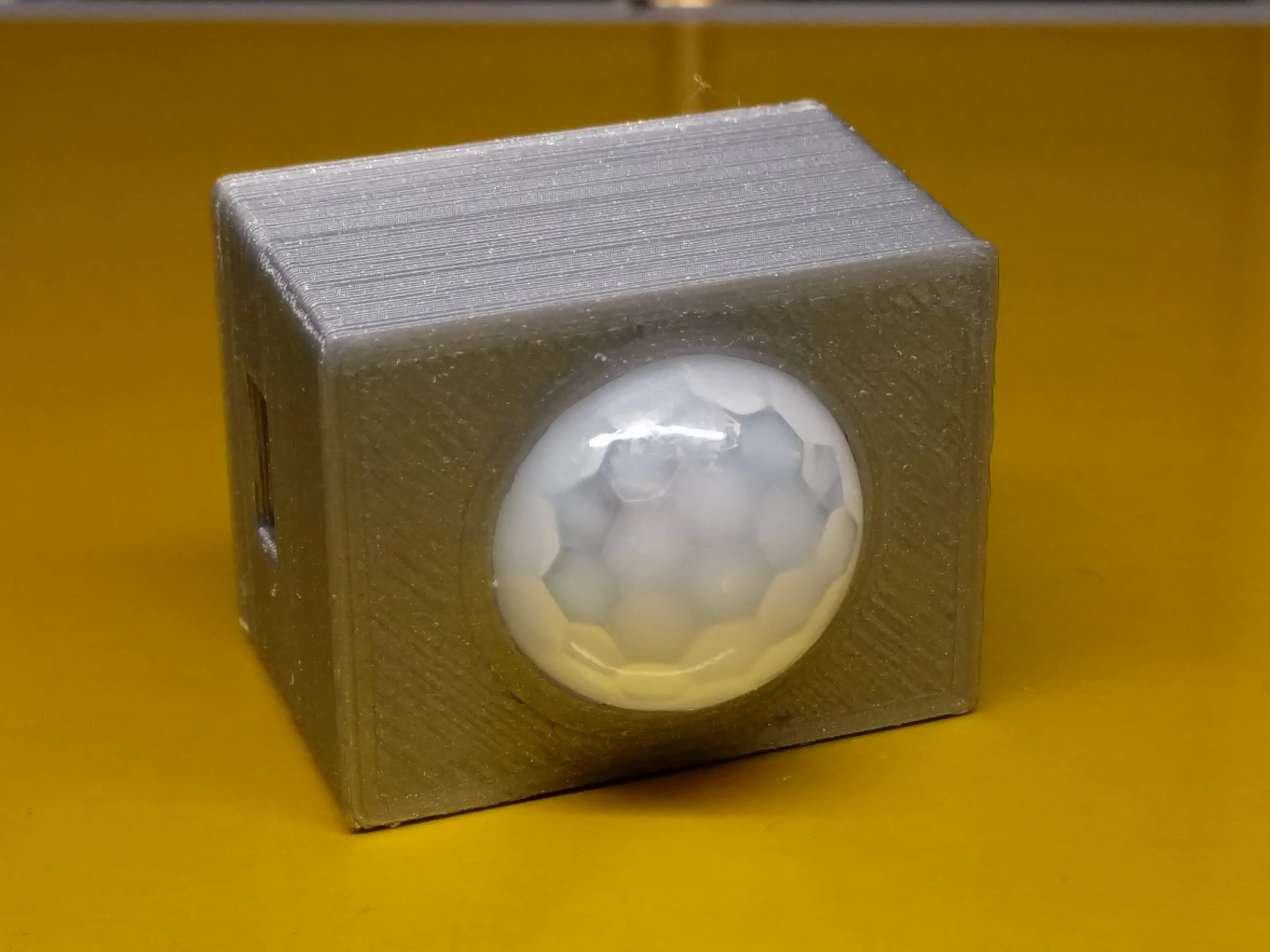 WeMos D1 Mini + PIR case
