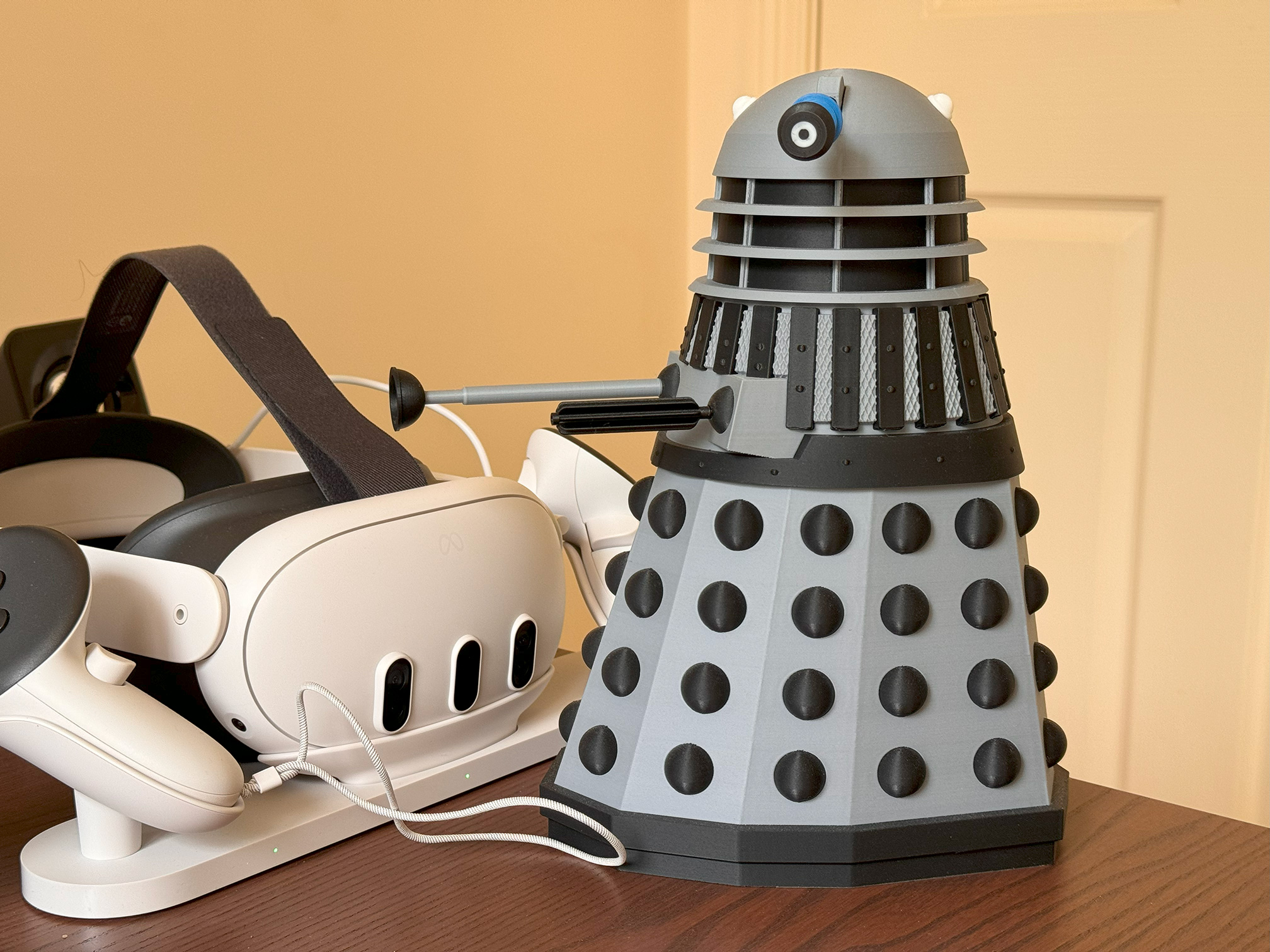 Multi-Colour Classic Dalek - 1/6 Scale