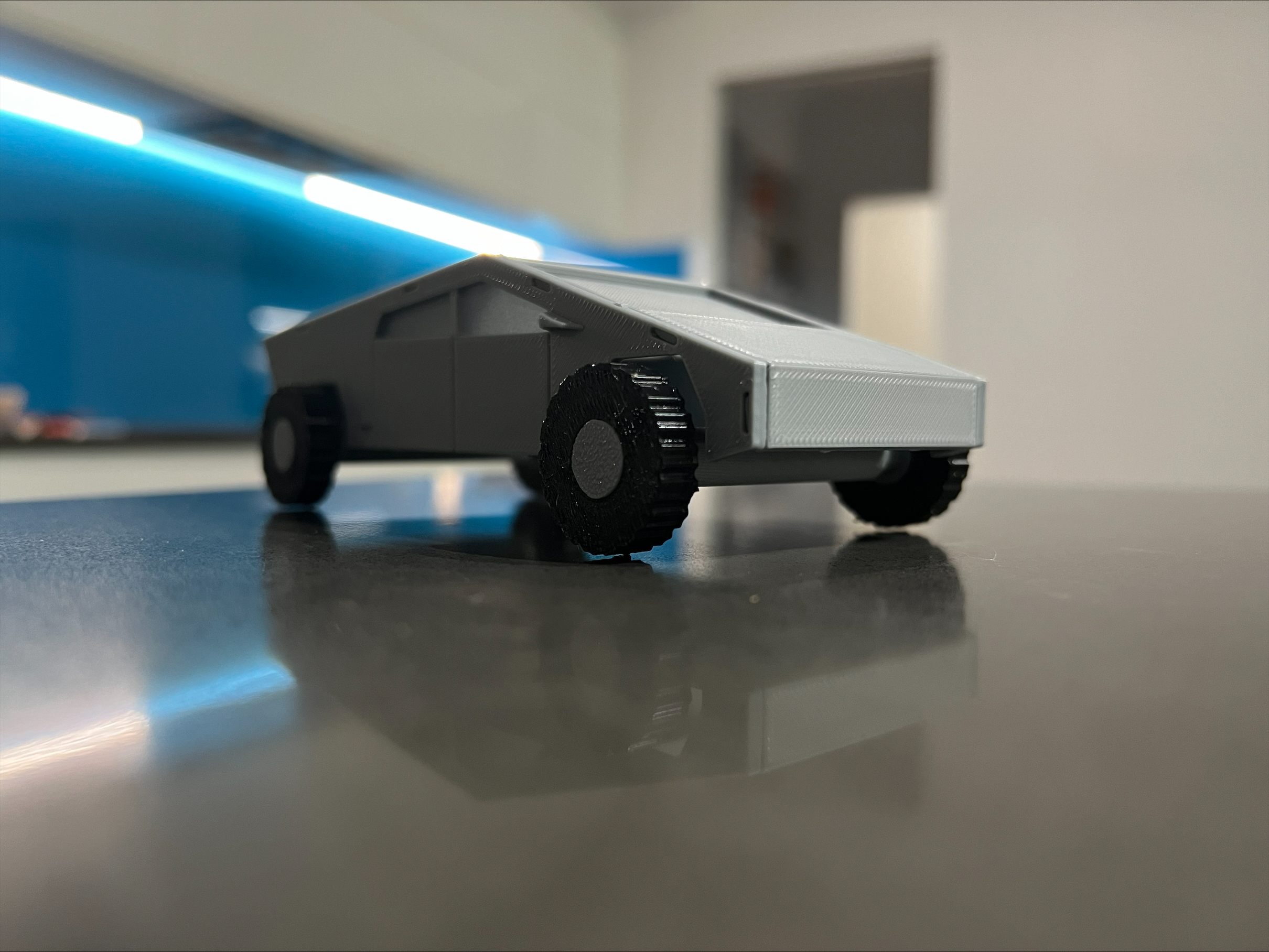 Tesla Cybertruck Kit Card