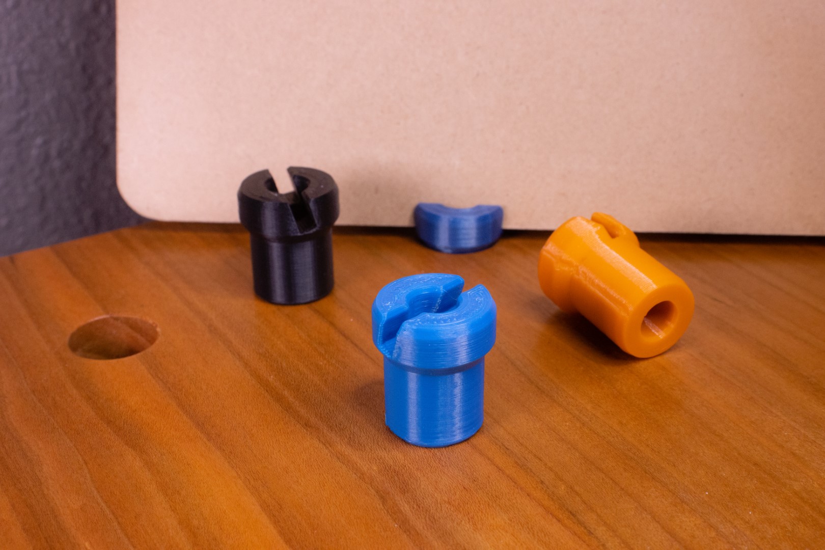 Combo Bench Dog 20mm - (for the Holey Desk)