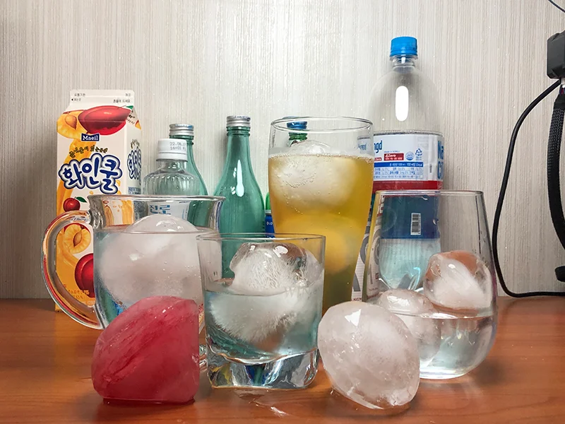 sphere, diamond, ufo ice mold trays 얼음틀 얼음트레이(얼음 틀 얼음 트레이)
