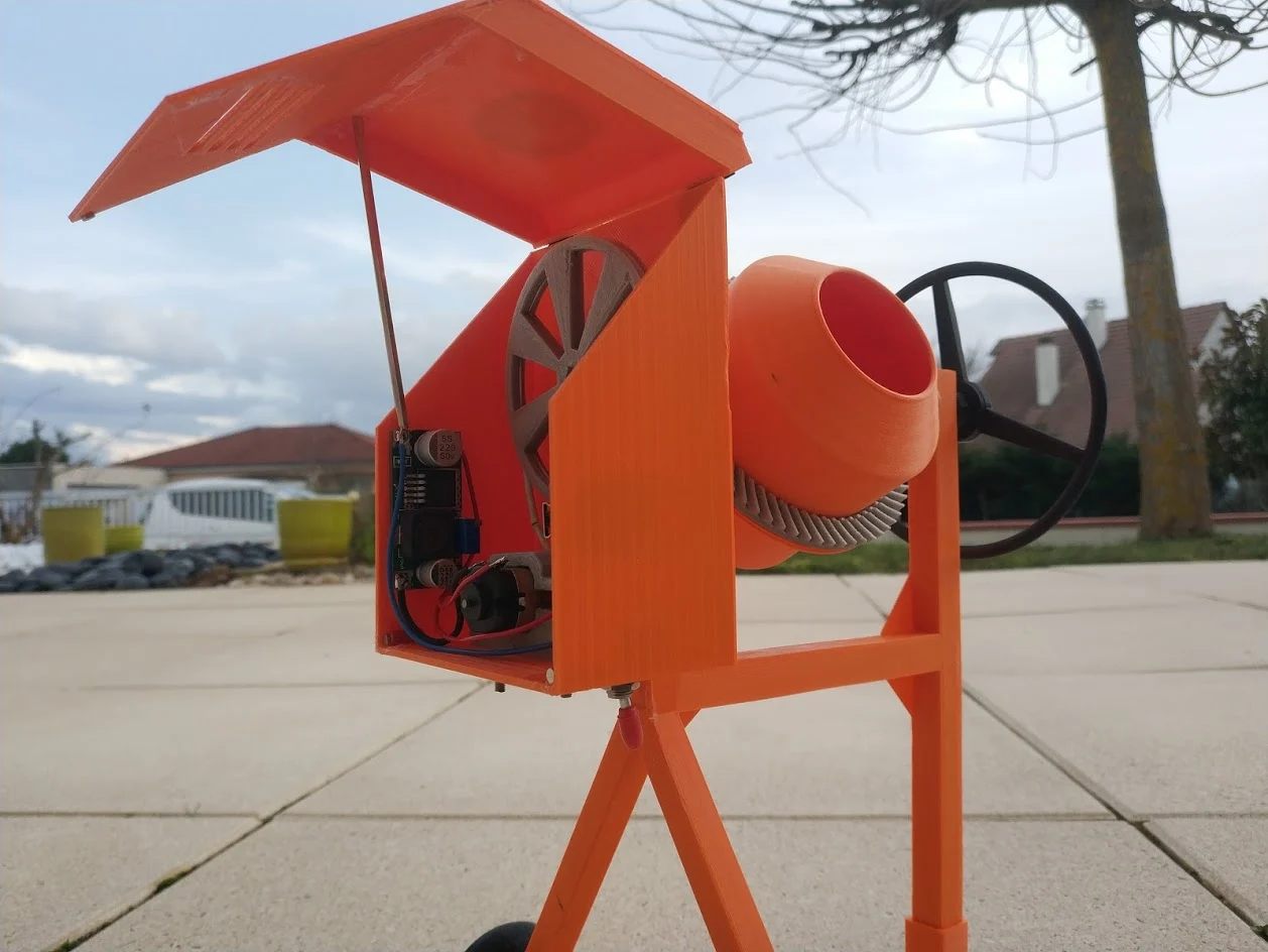 Cement mixer