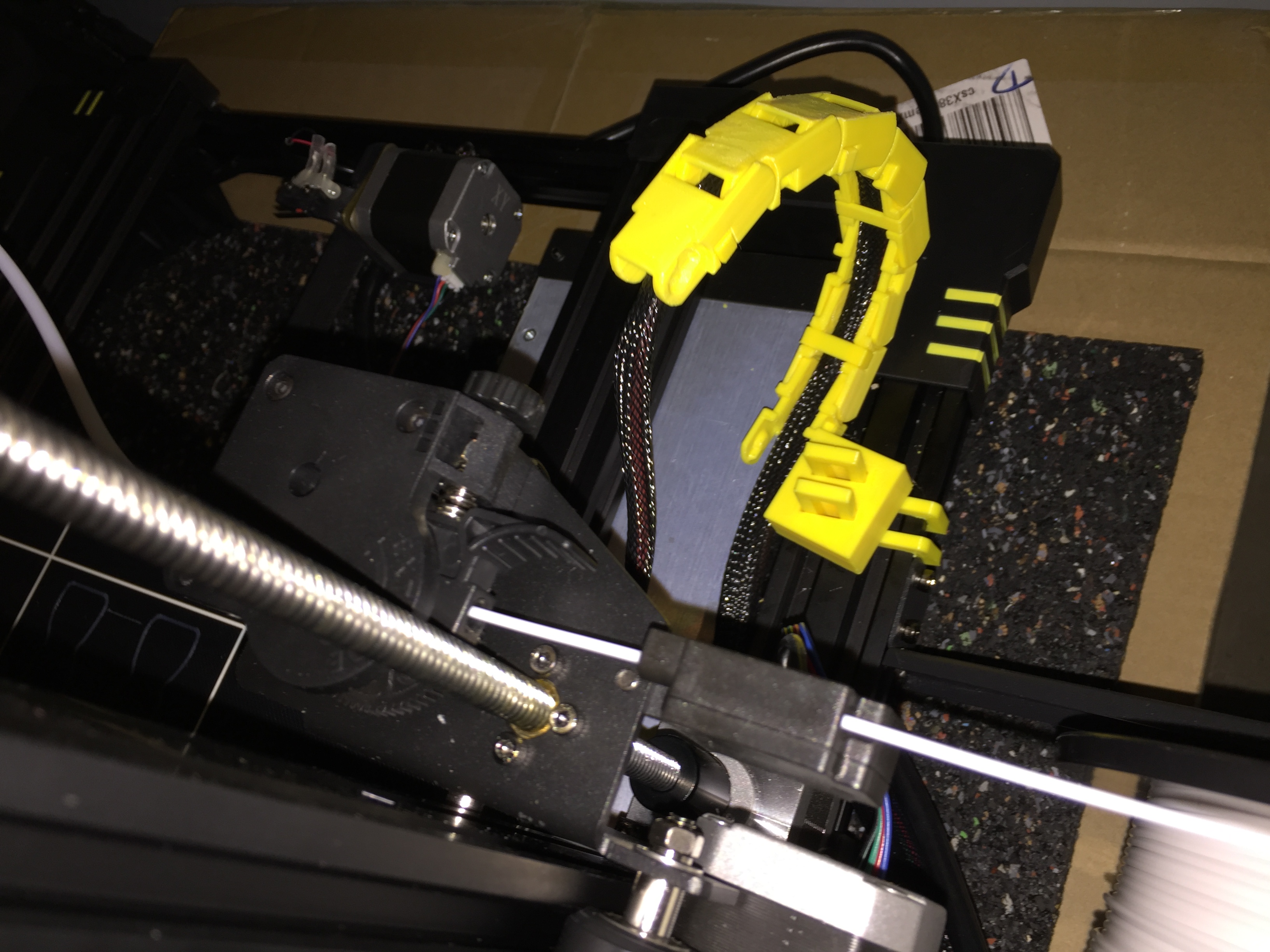 Anycubic Chiron printbed cablechain remix clip-on