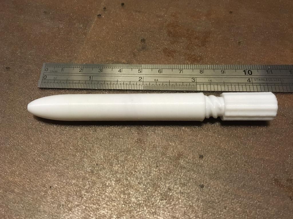 Universal twist ballpoint pen - able to use various gel/ballpoint refills