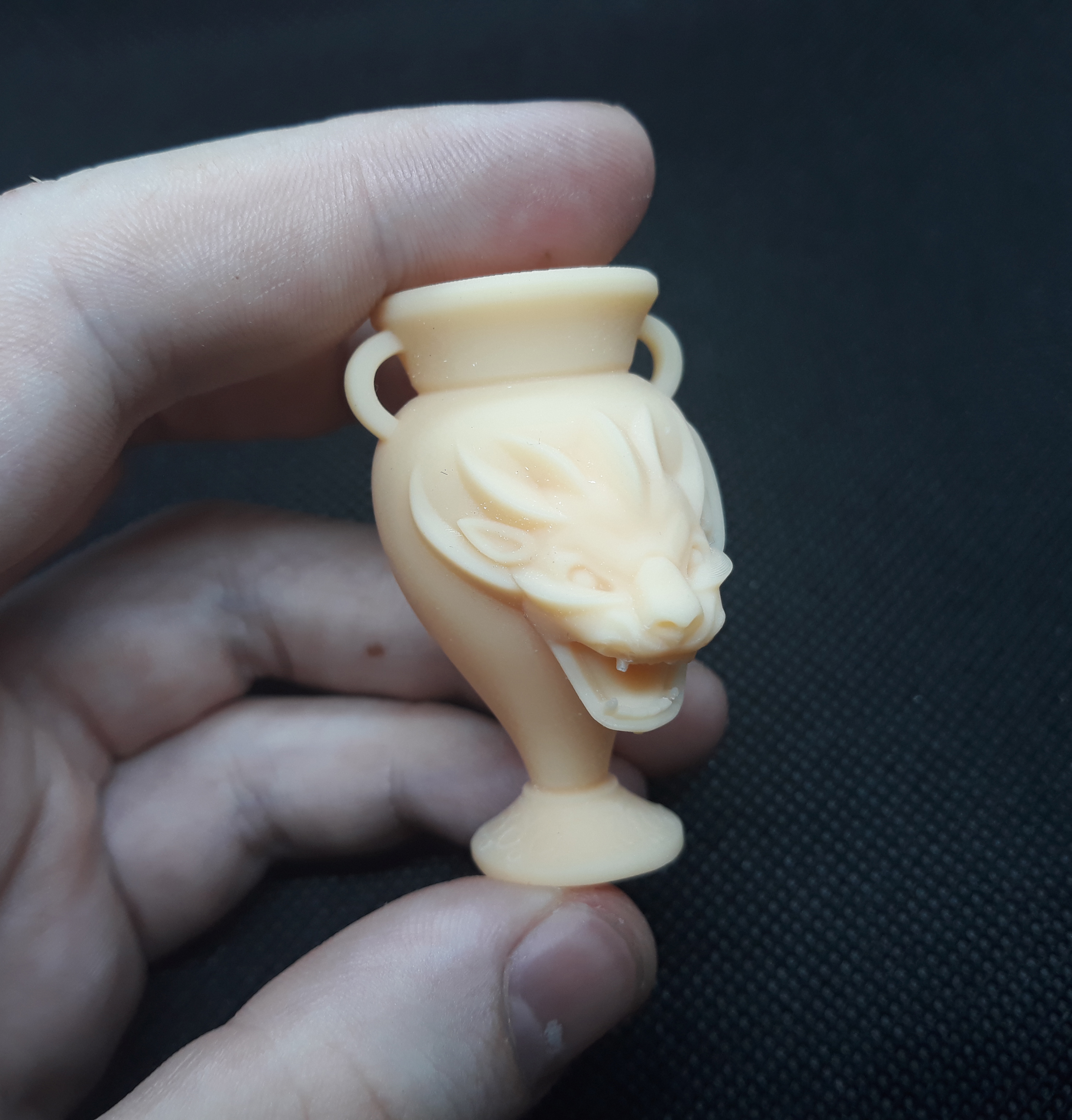 Lion cup
