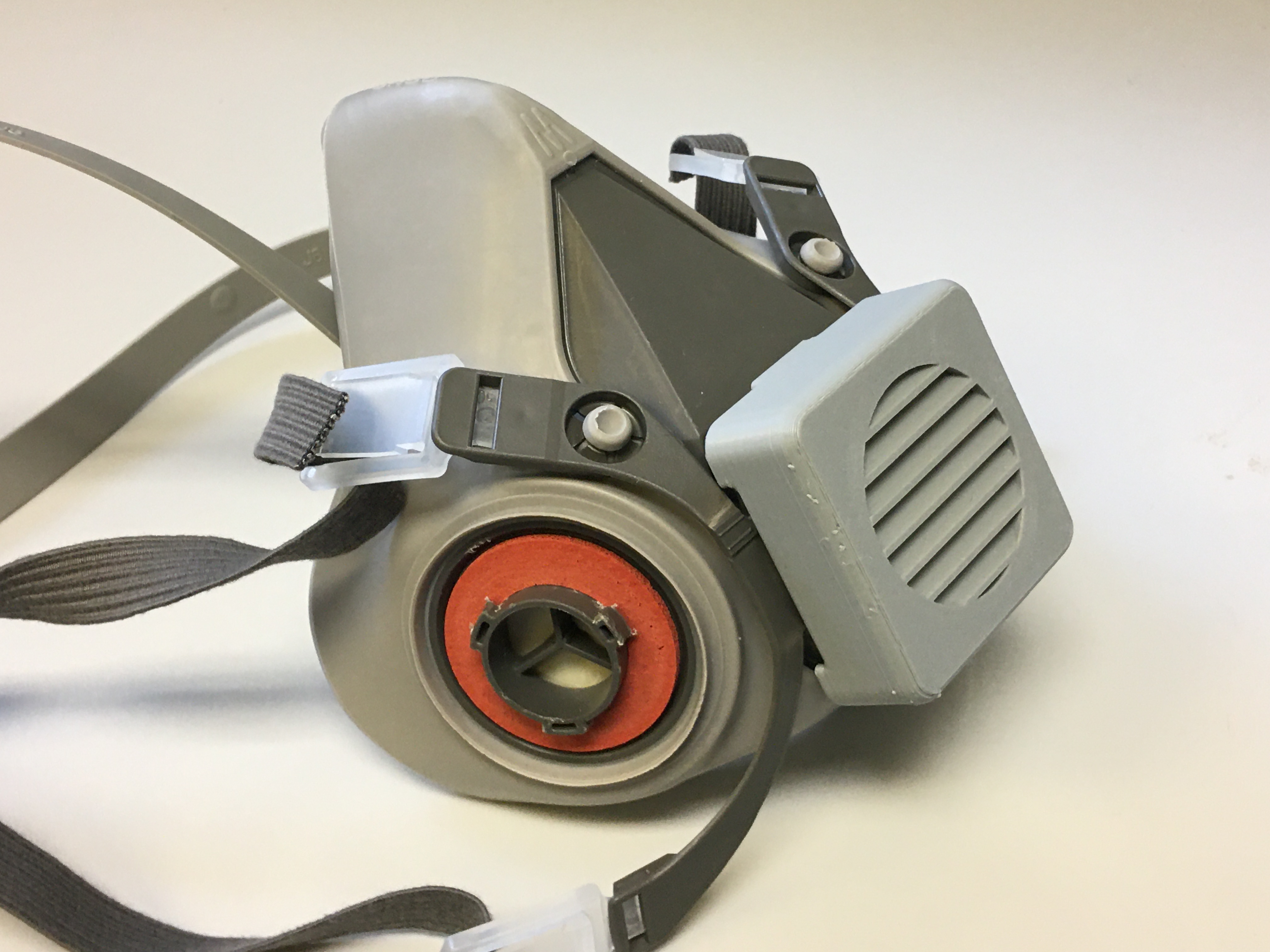 3M 6000 respirator exhalation filter