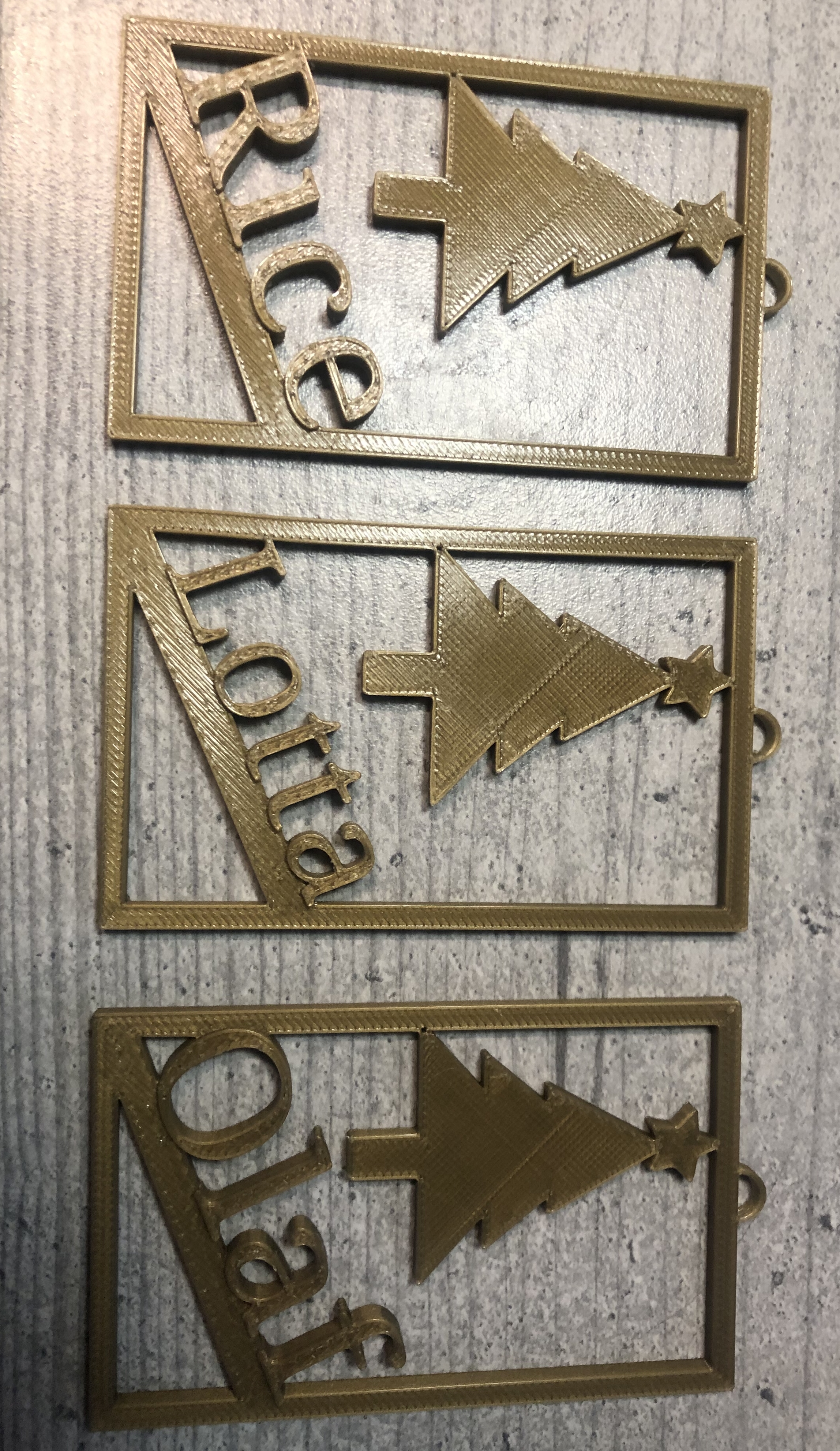 3D Weihnachtsgeschenk-Namenschild (Editierbar)