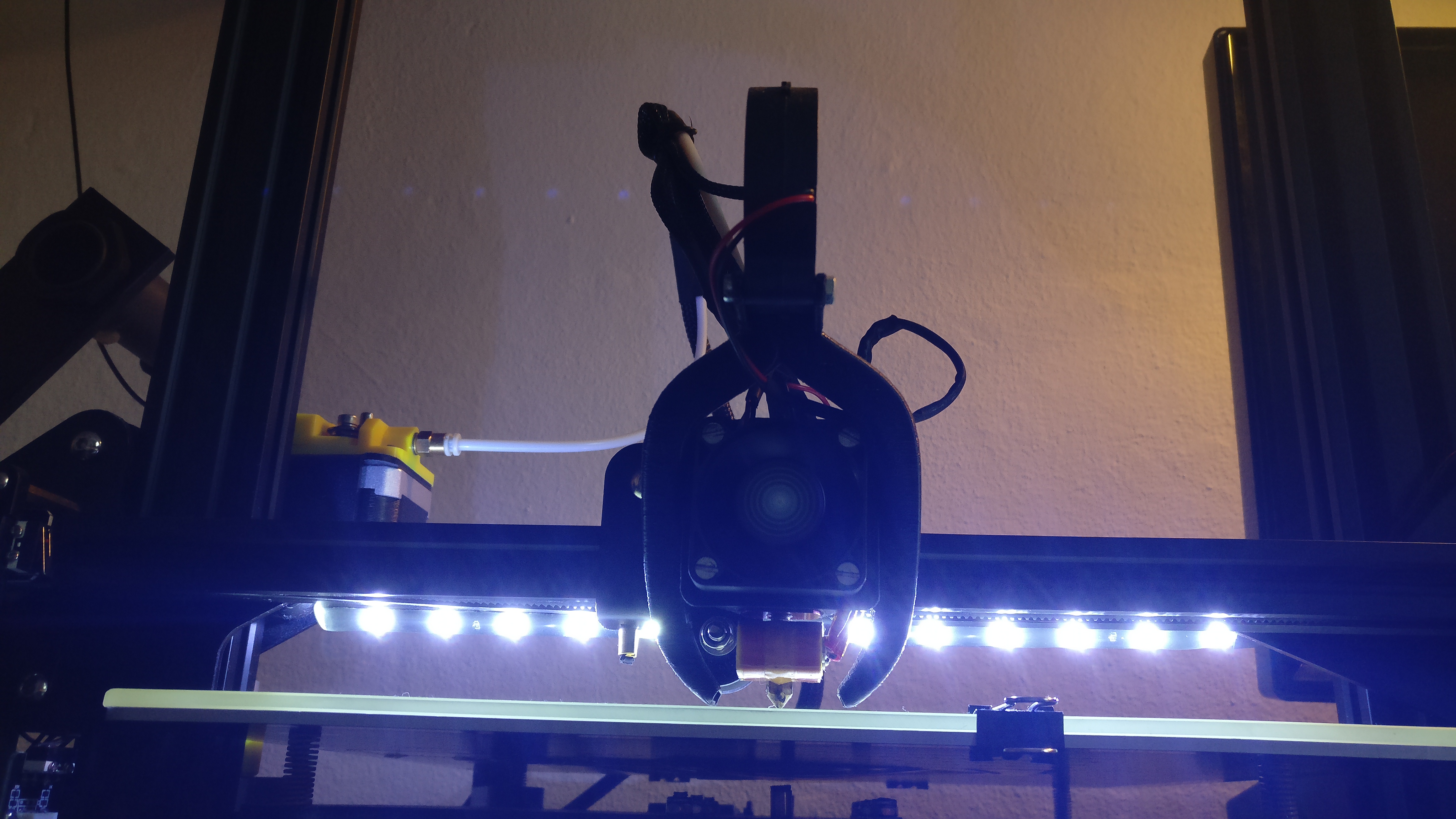 CR-10 led strip holder