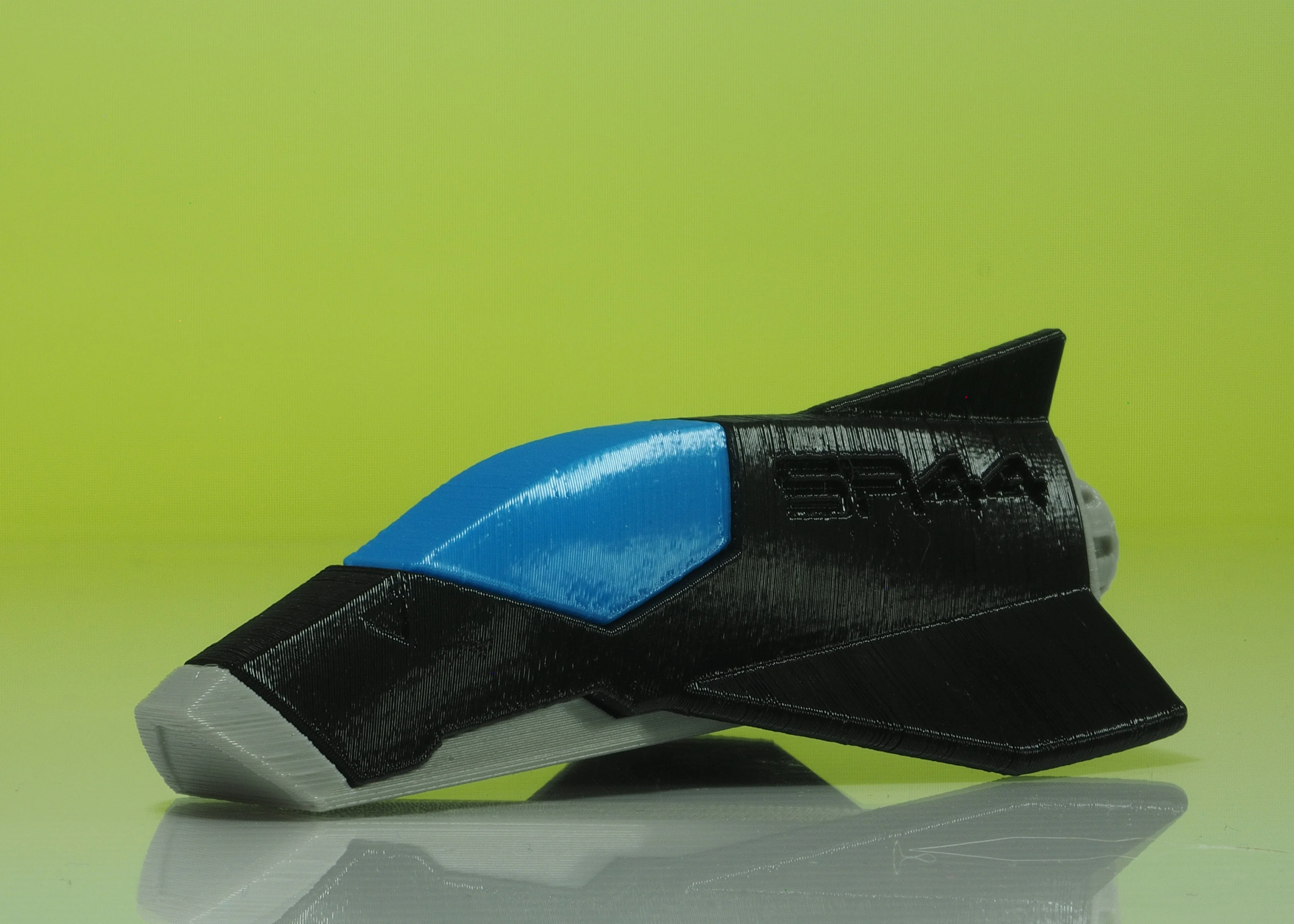 SR44 Sci-fi spaceship toy No.7b (smaller sized) - no support - easy print