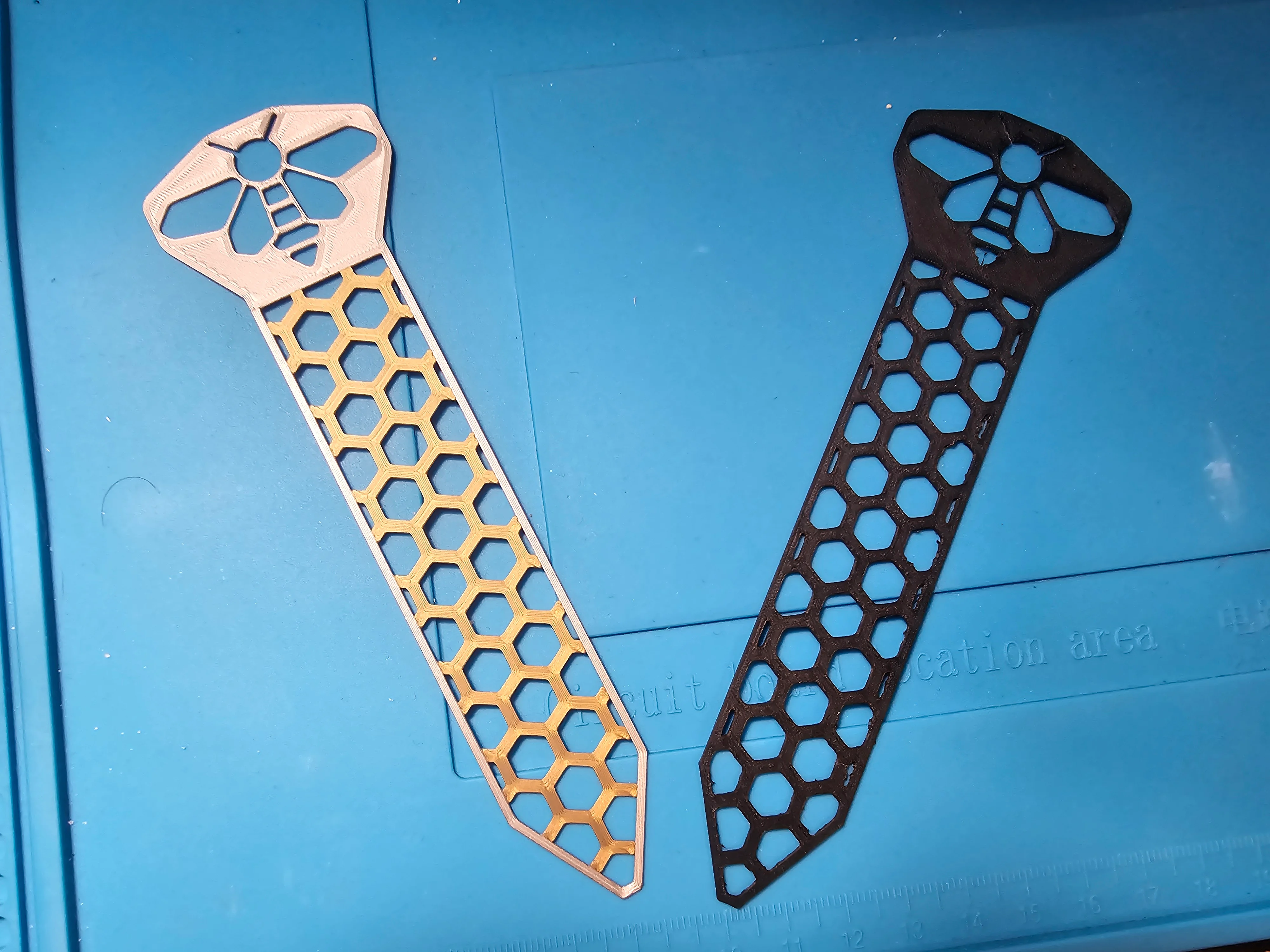 Bee Bookmark