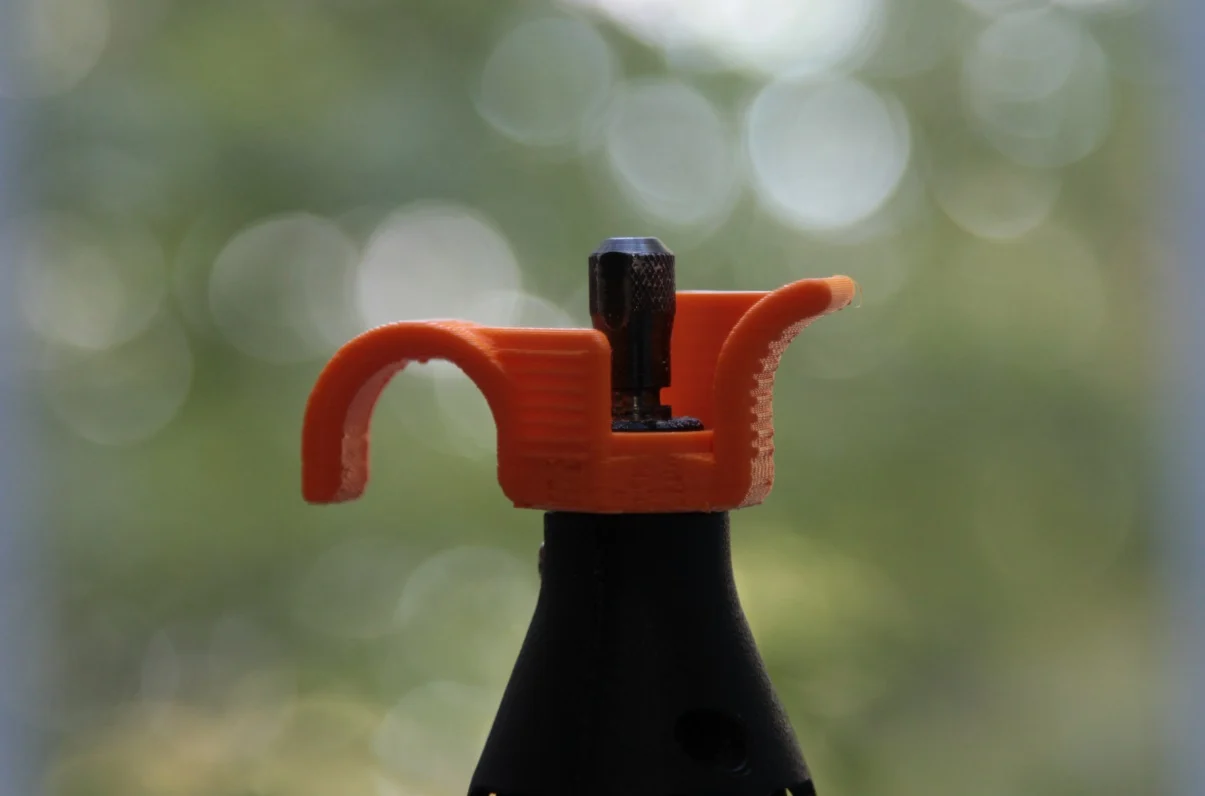 Precision handle for Dremel with finger protection