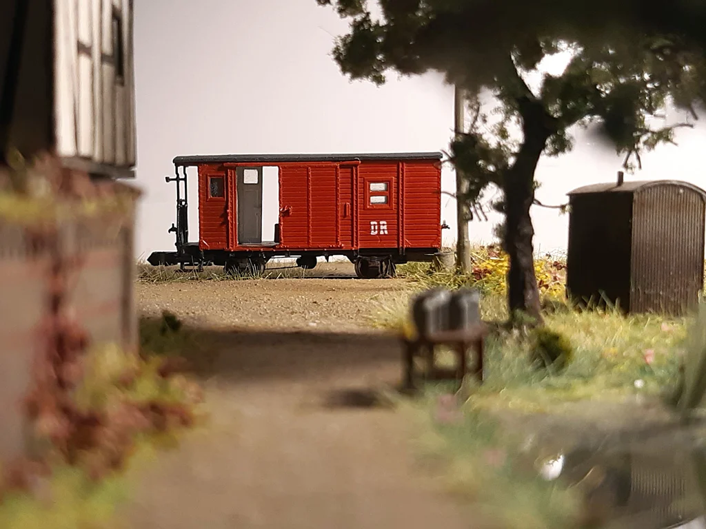 TTm 1000mm narrow gauge caboose 905-152 (NWE 155) 1/120 scale