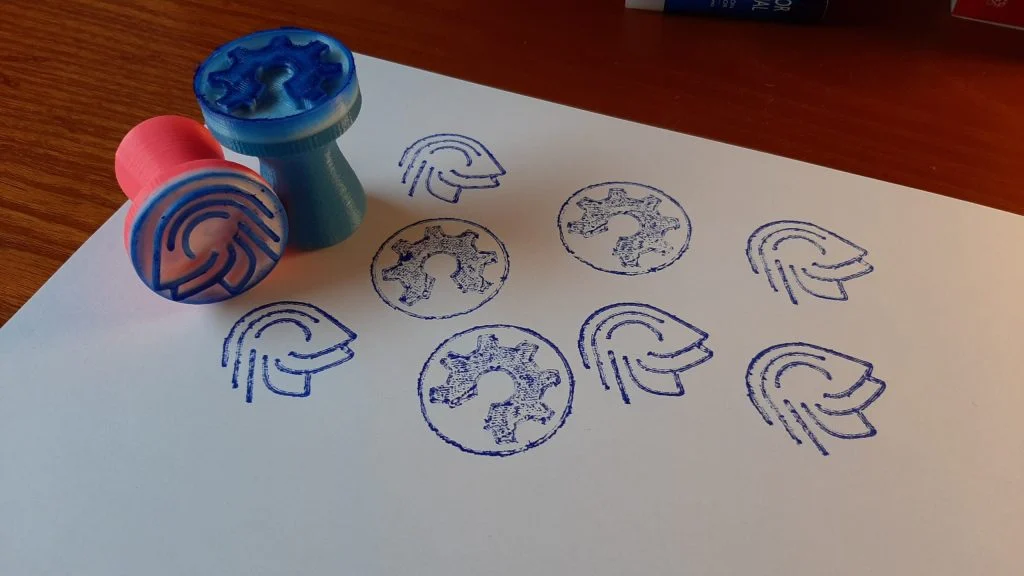 Customizable ink stamp