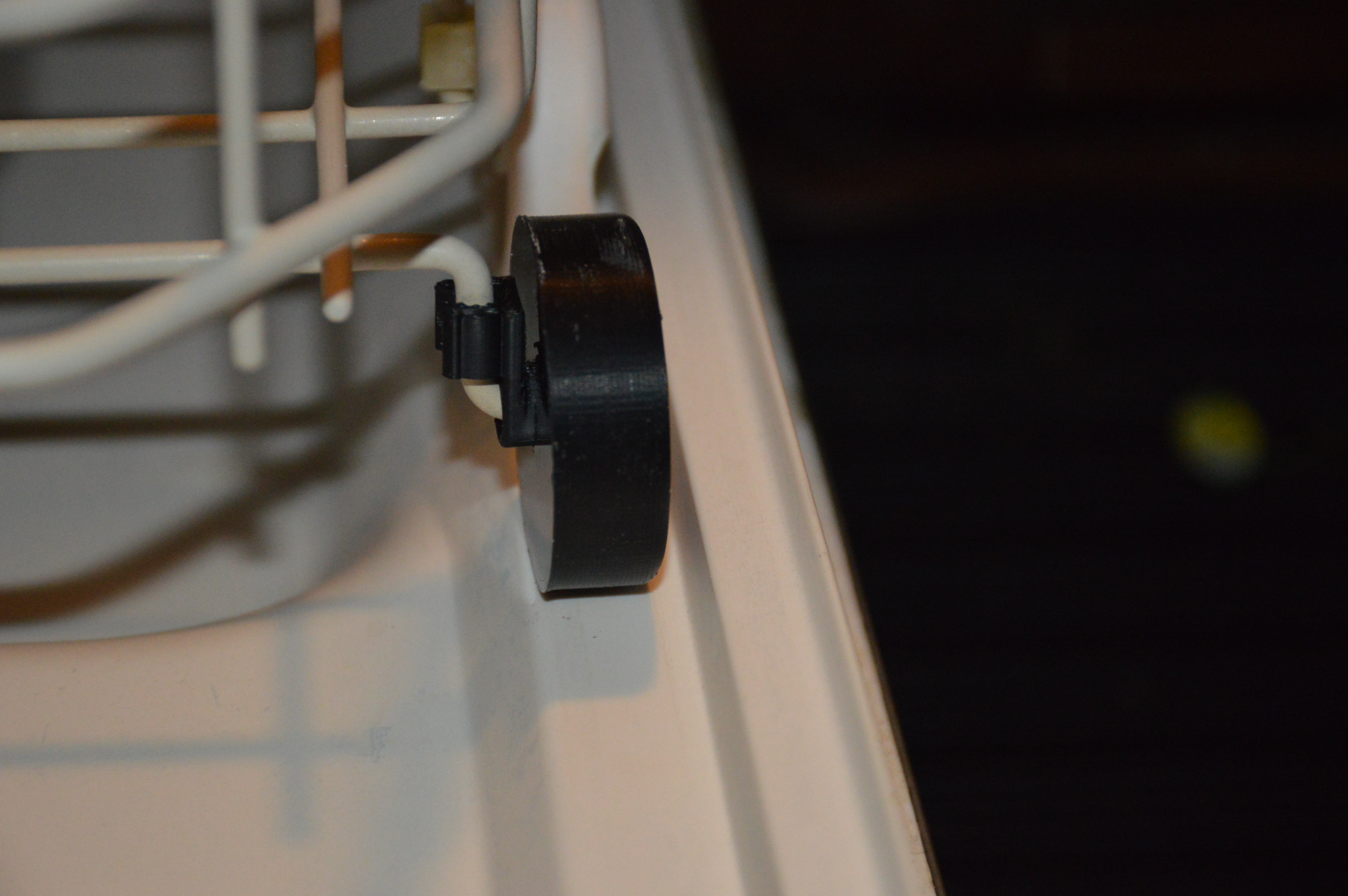 GE Dishwasher Lower Drawer Wheel