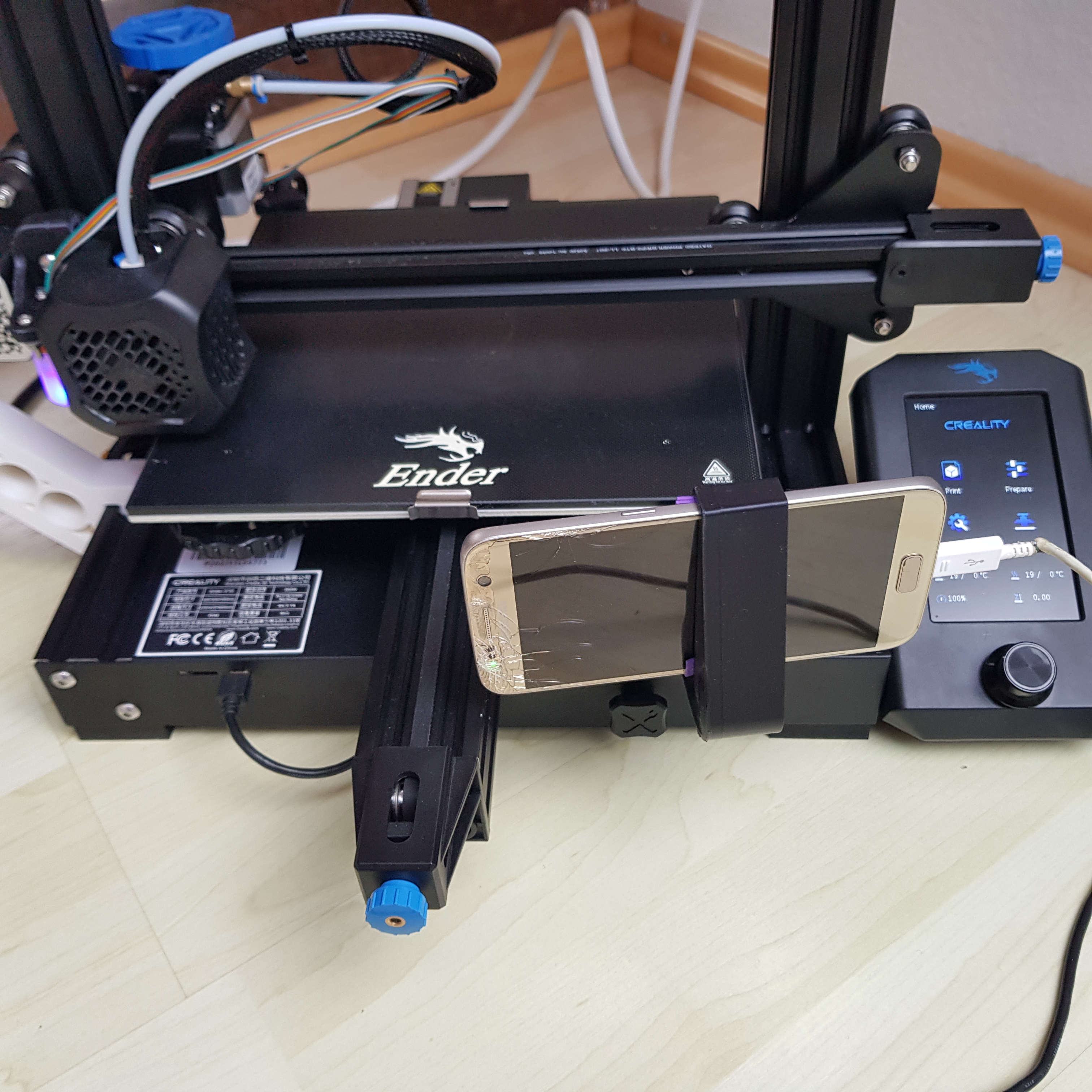 Stiff Samsung Galaxy S7 mount for Ender 3 (Pro / V2) printing bed