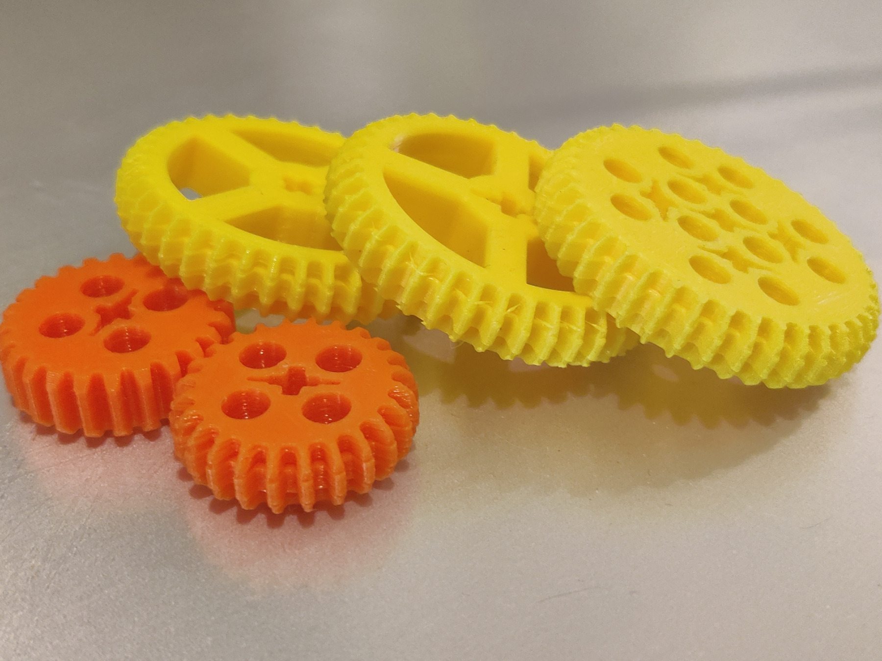 Technic compatible gears