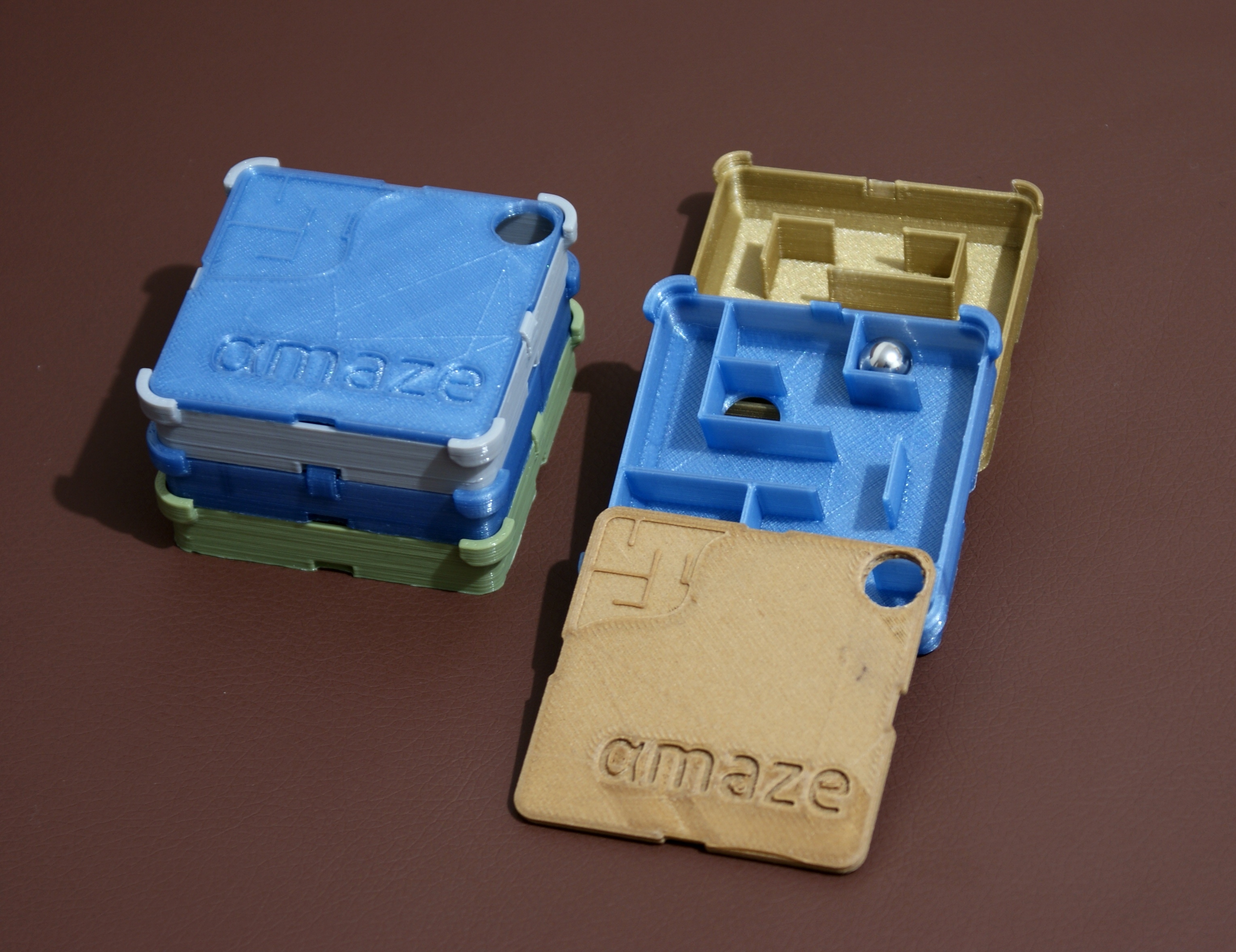 amaze - multi-layer labirynth