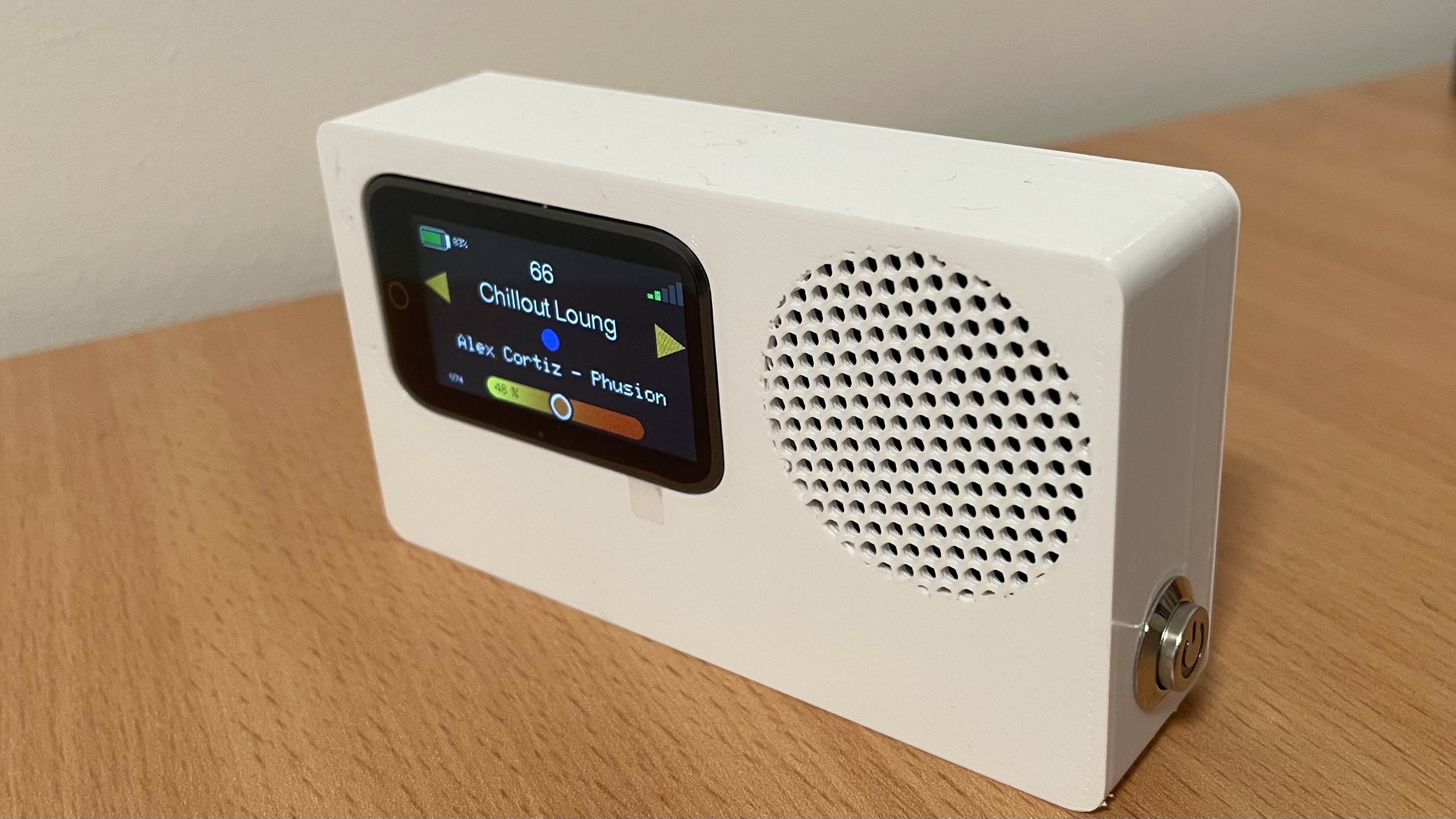 DIY Radio Internet with Touch Screen