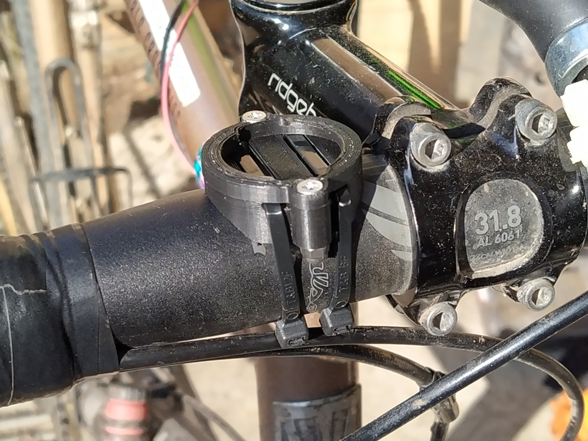 Easy print no support two piece Garmin handlebar mount