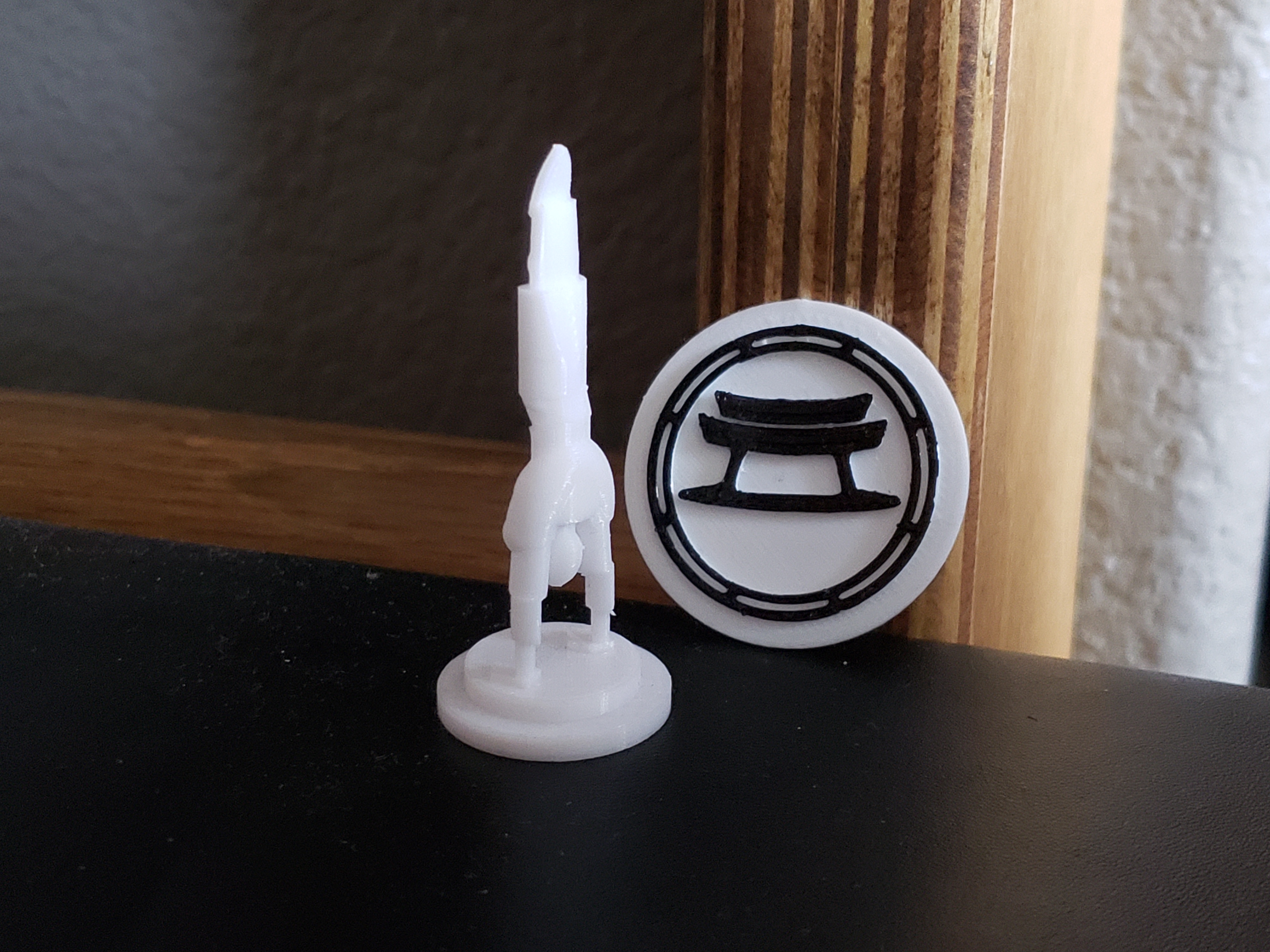 Handstand Trophy / Statue