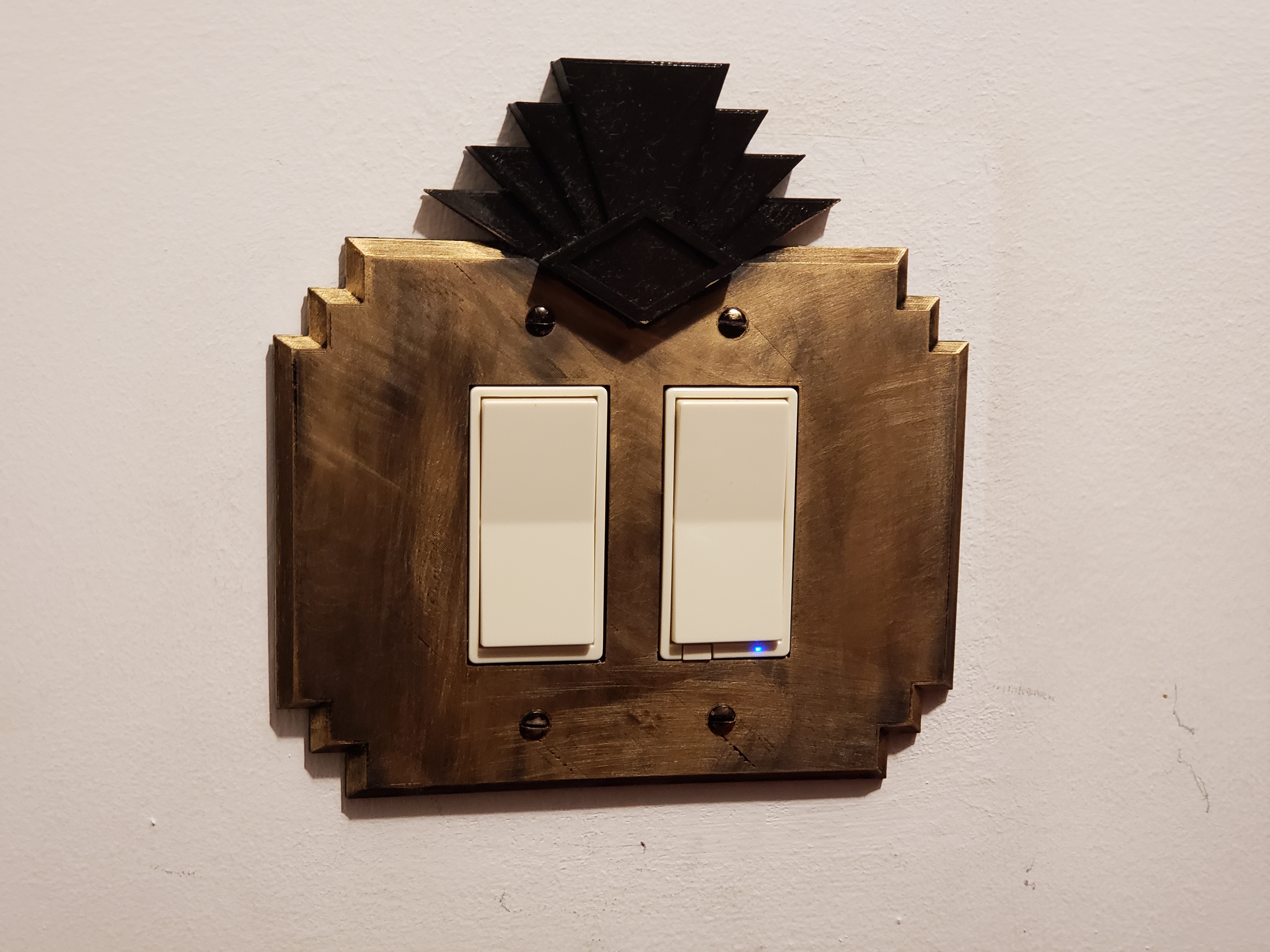 Art Deco Decora Switch Plate