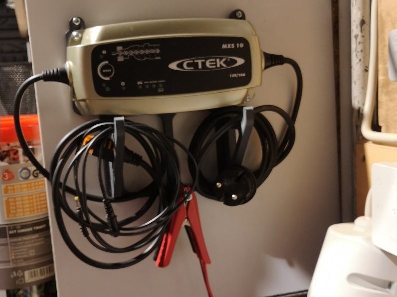 Ctek MXS 10 / MXS 7 Holder Ladegerät, Charger, Halter