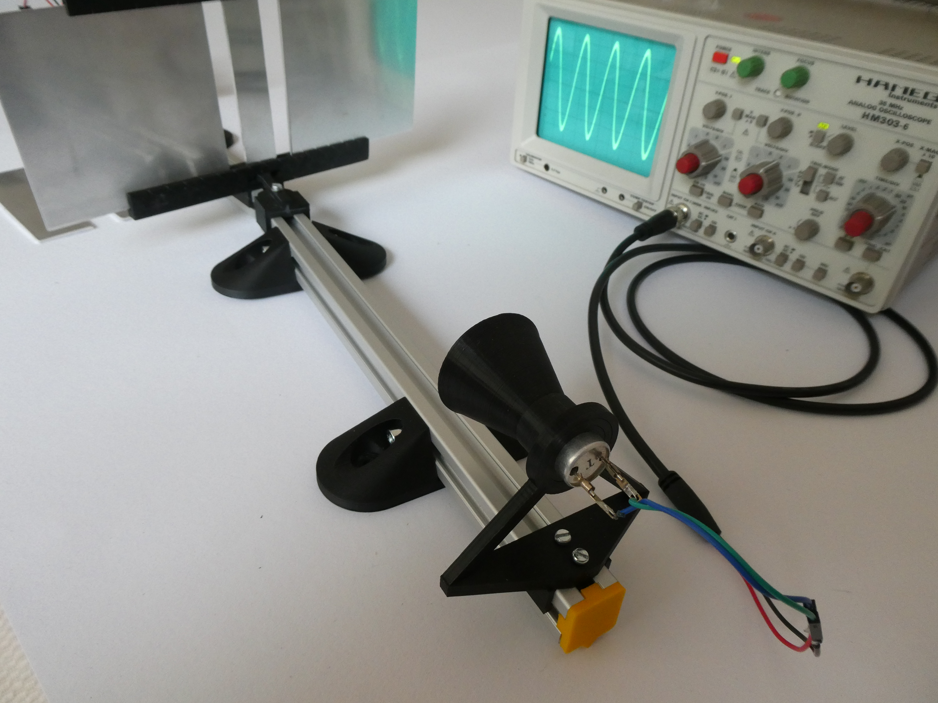 Ultrasonic experiments 4: Double slits experiment