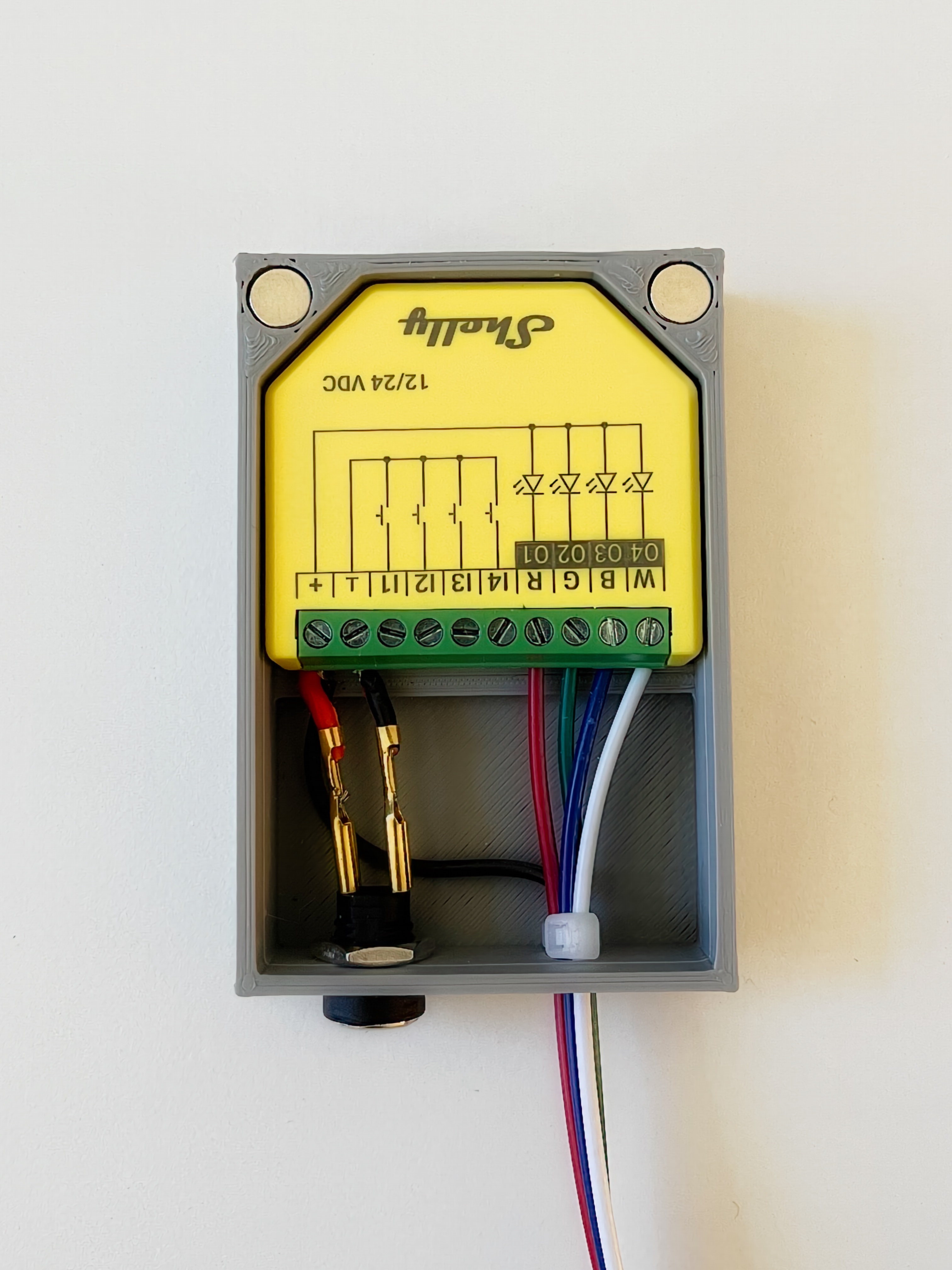 Shelly Plus RGBW PM Case mit Magnetdeckel