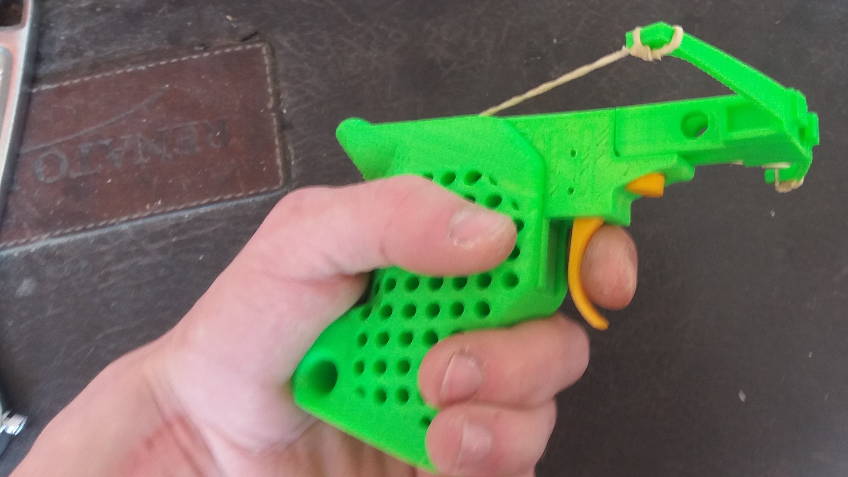 Crossbow / Arbalète démontable