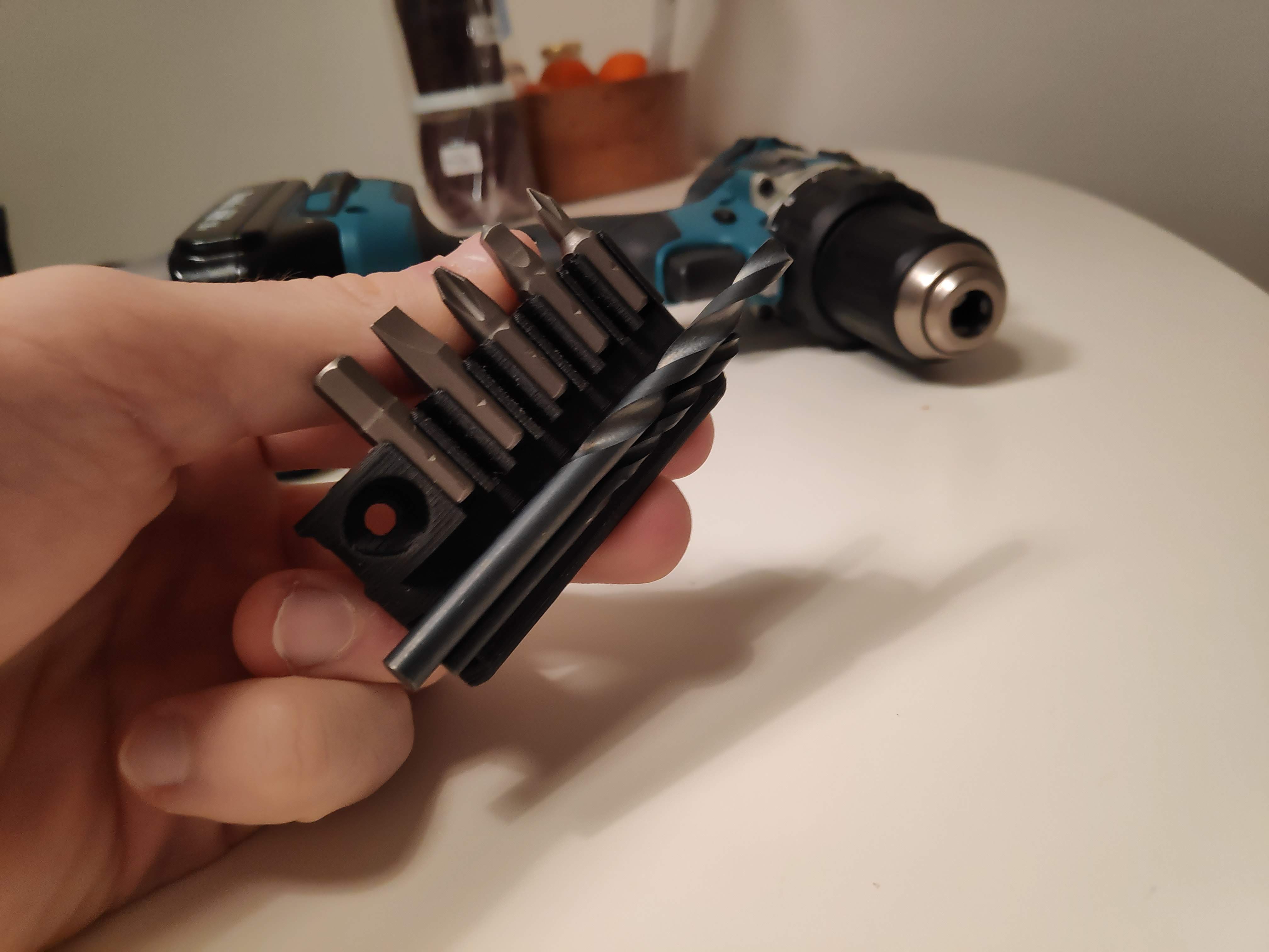 Makita 18v BL Bitholder
