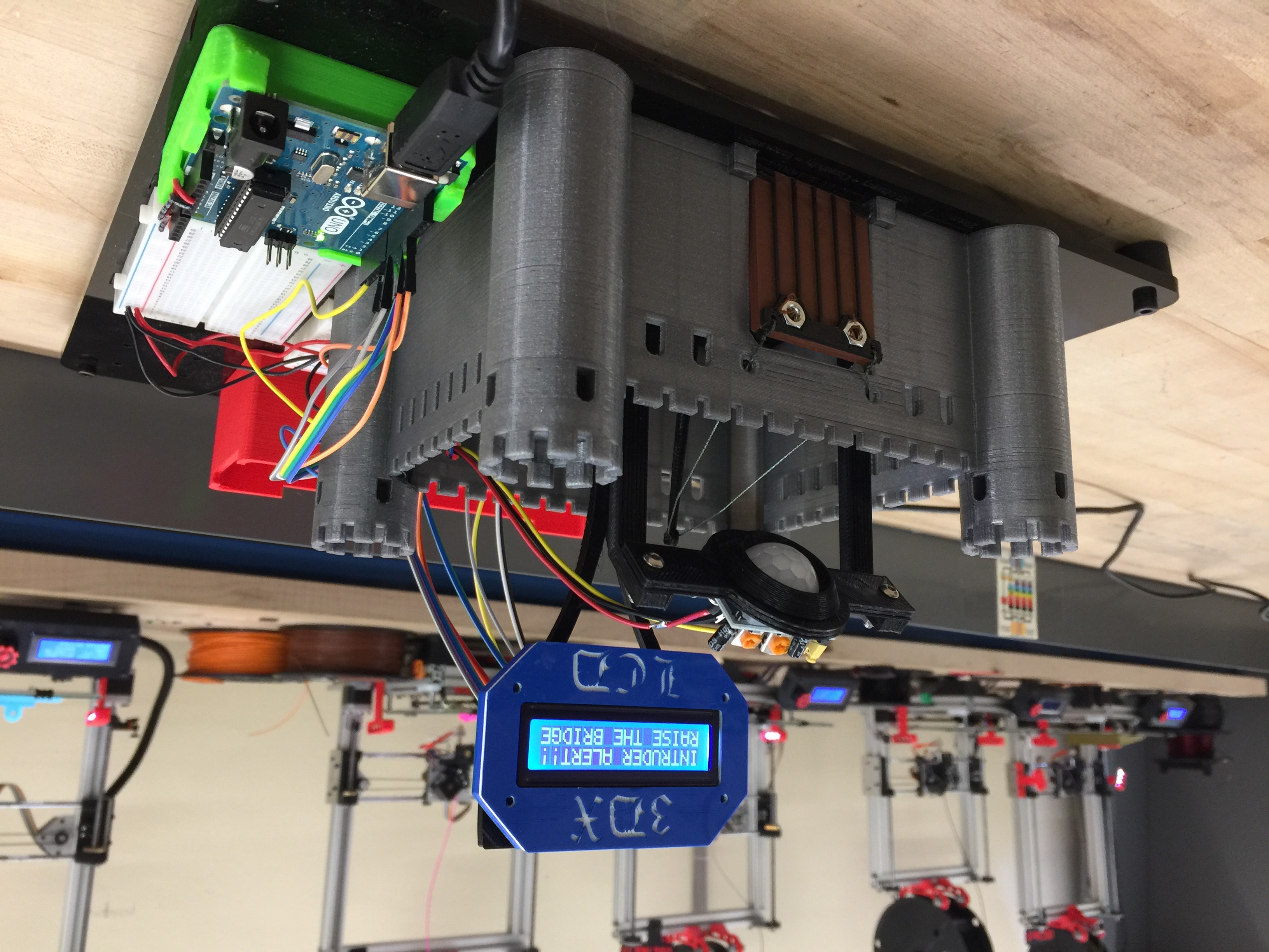 3DX PIR Servo Project - Motion Activated Drawbridge